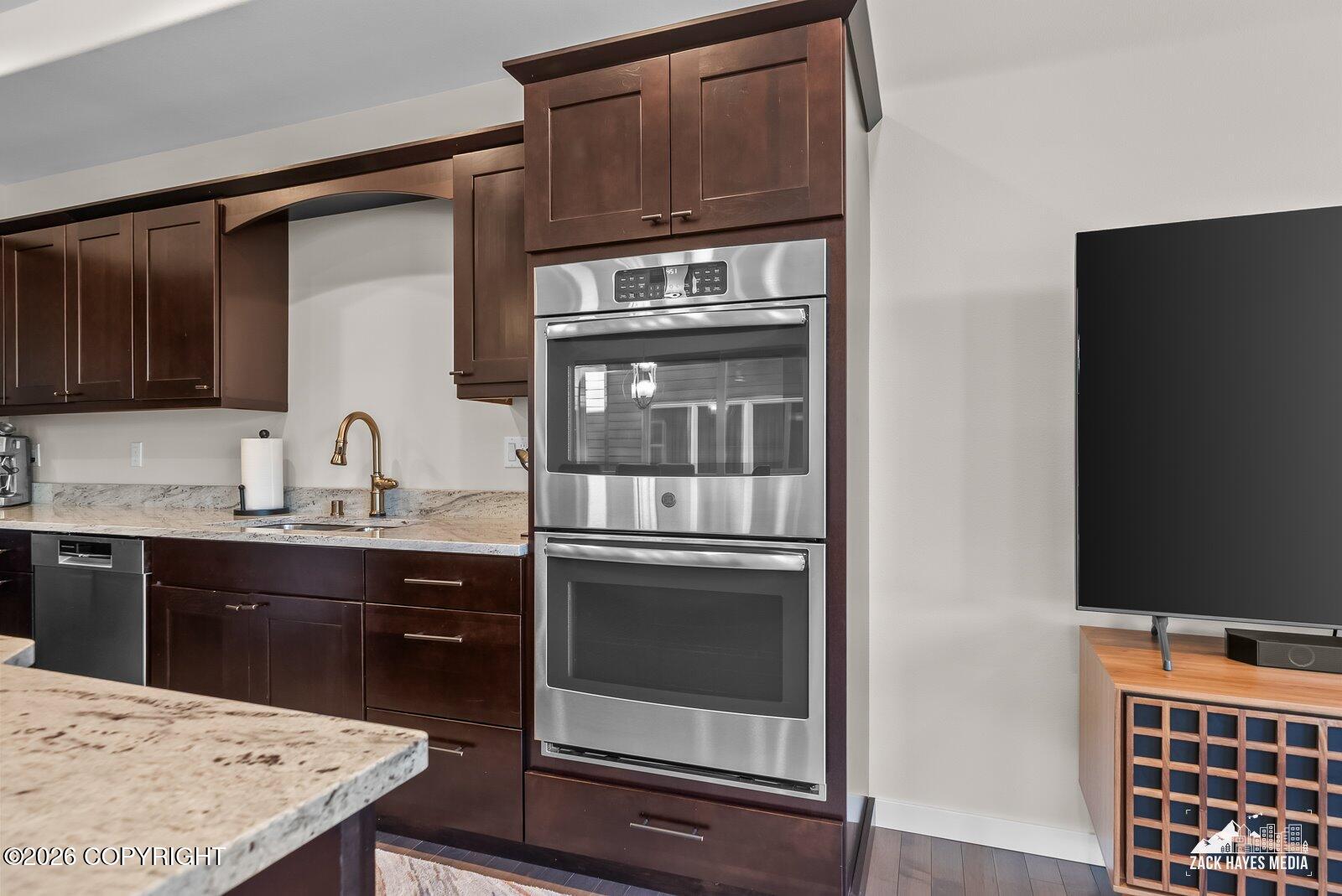 1925 Spenard Road # 3 Unit: #3