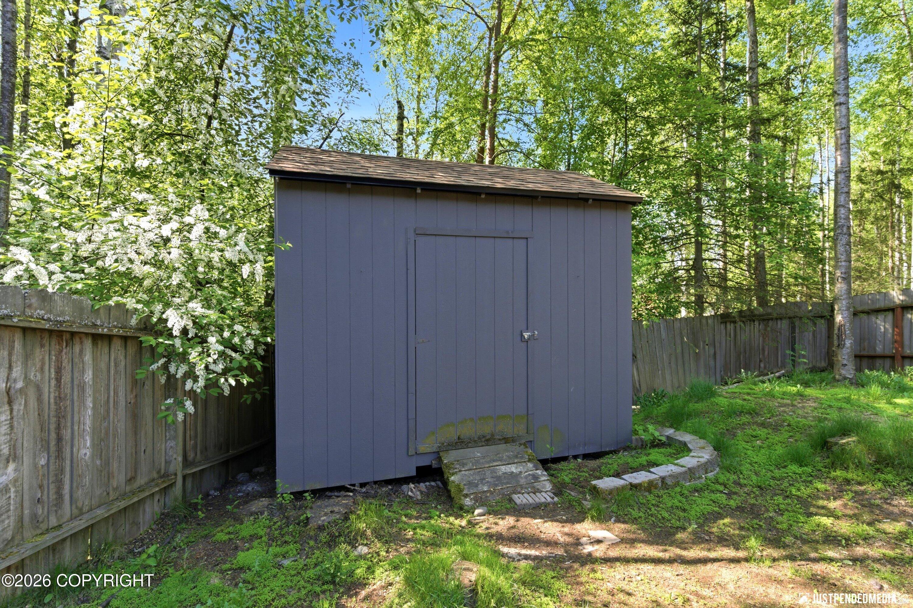 18640 Eaglewood Loop