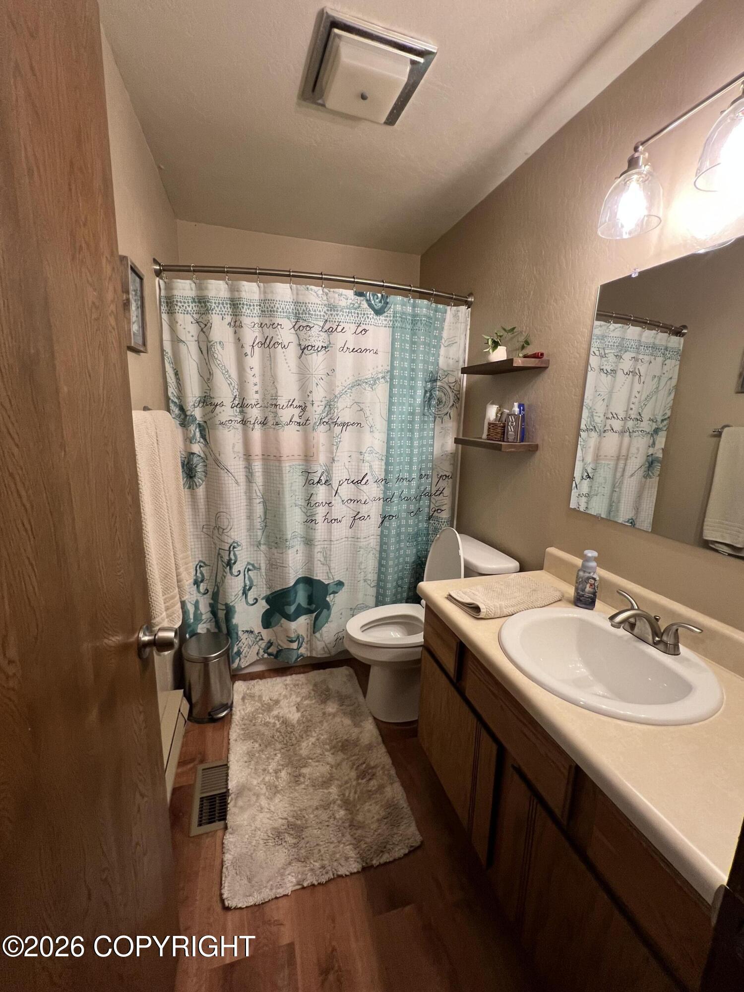 1075 N Shenandoah Drive