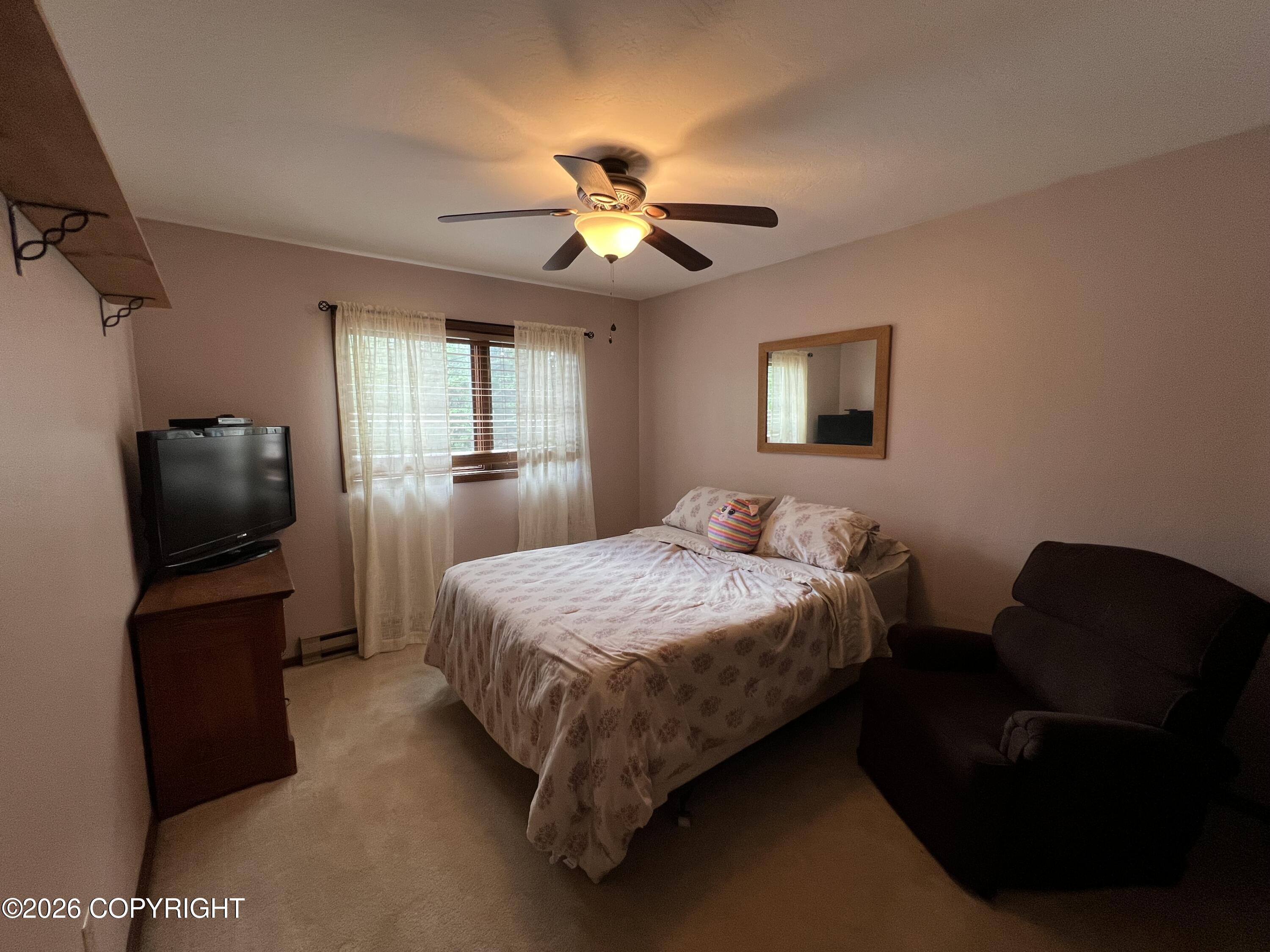 1075 N Shenandoah Drive