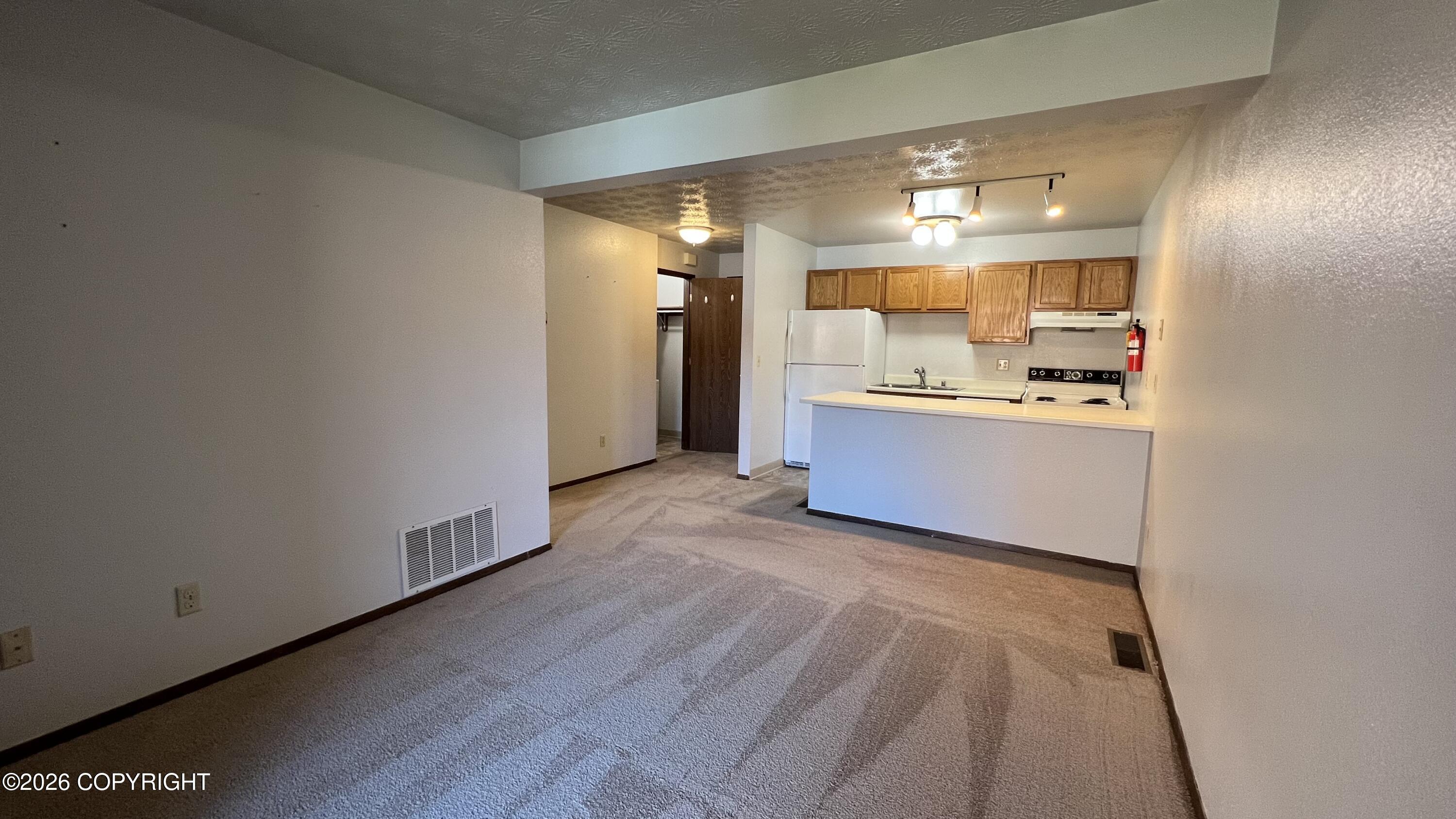 10250 Jamestown Drive # B6 Unit: #B6