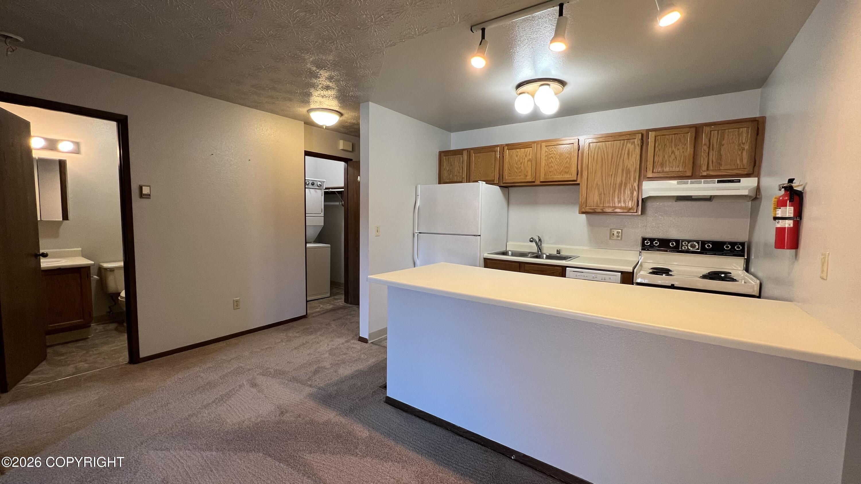 10250 Jamestown Drive # B6 Unit: #B6