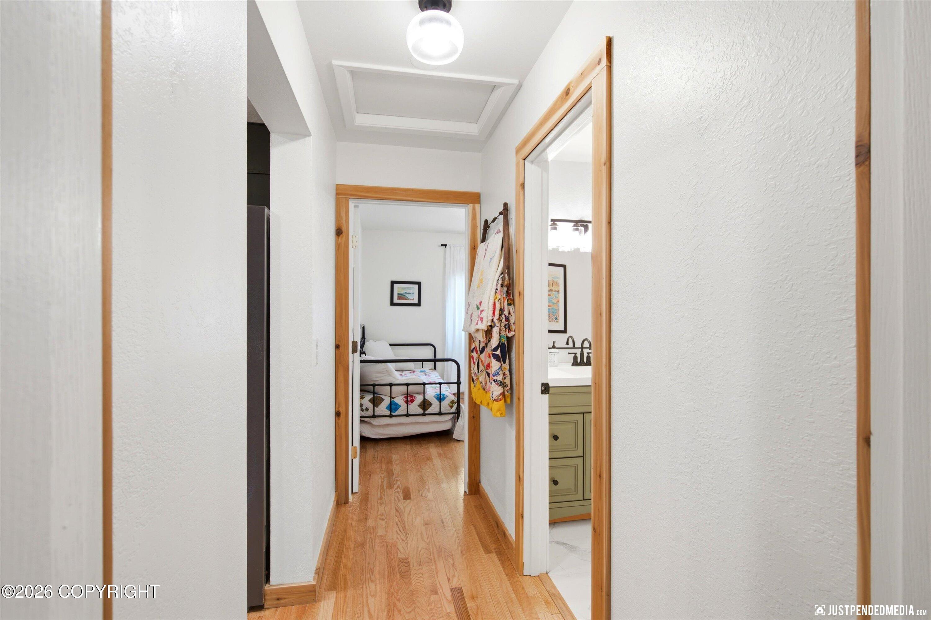 935 N Leatherleaf Loop