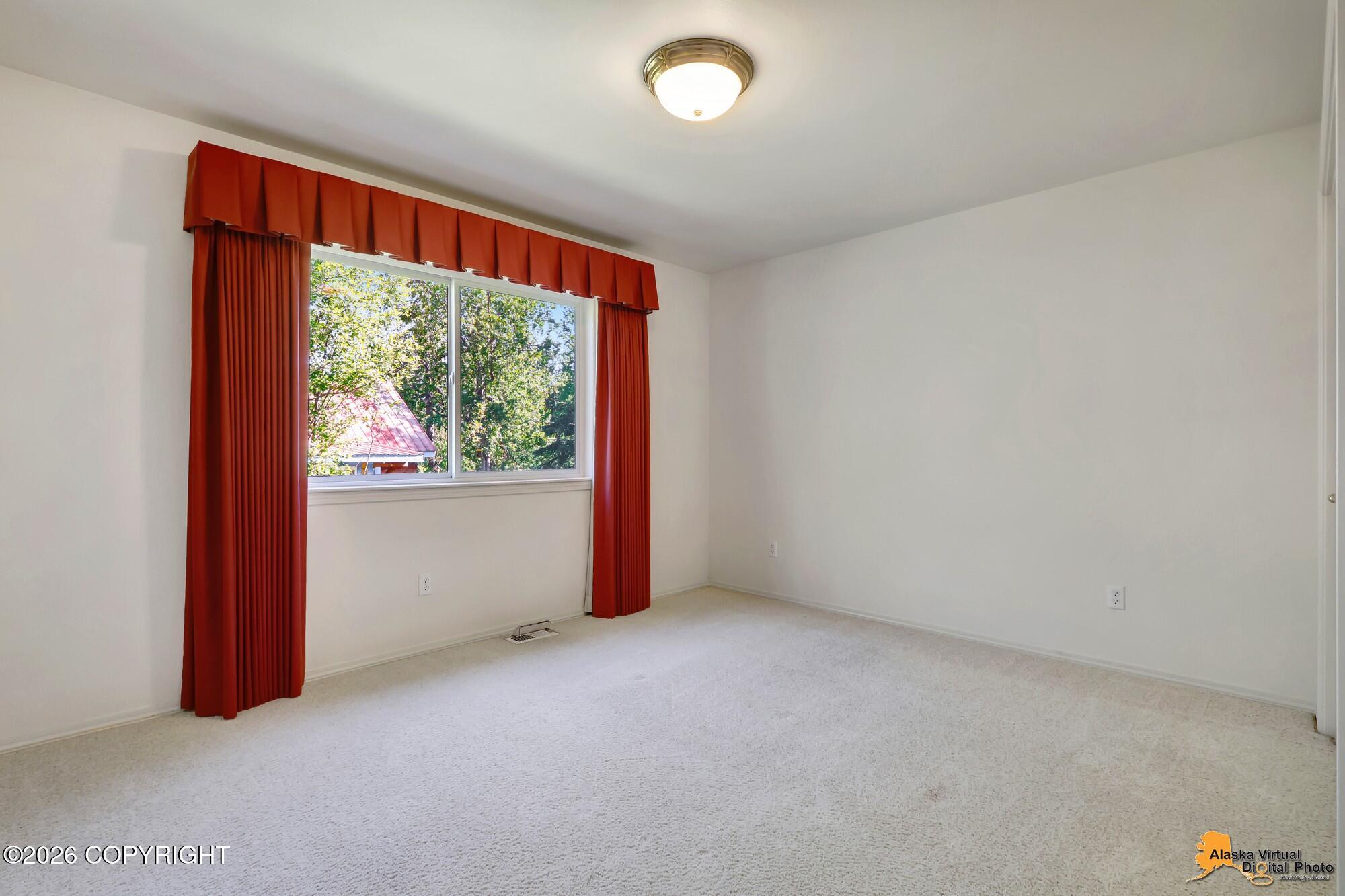 4712 Grumman Street