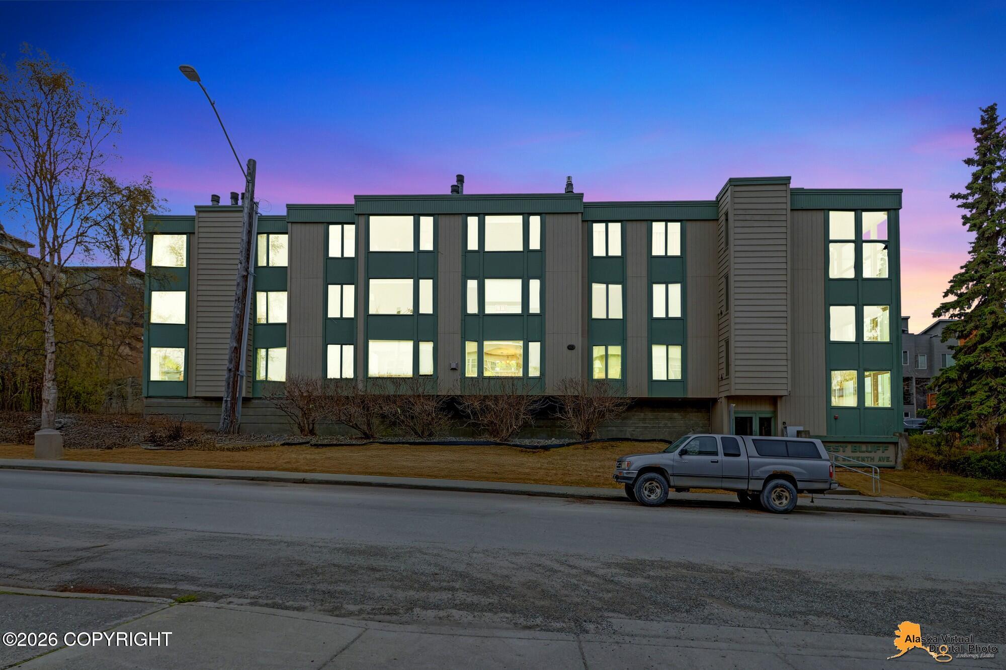 1300 W 7th Avenue # 307 Unit: #307