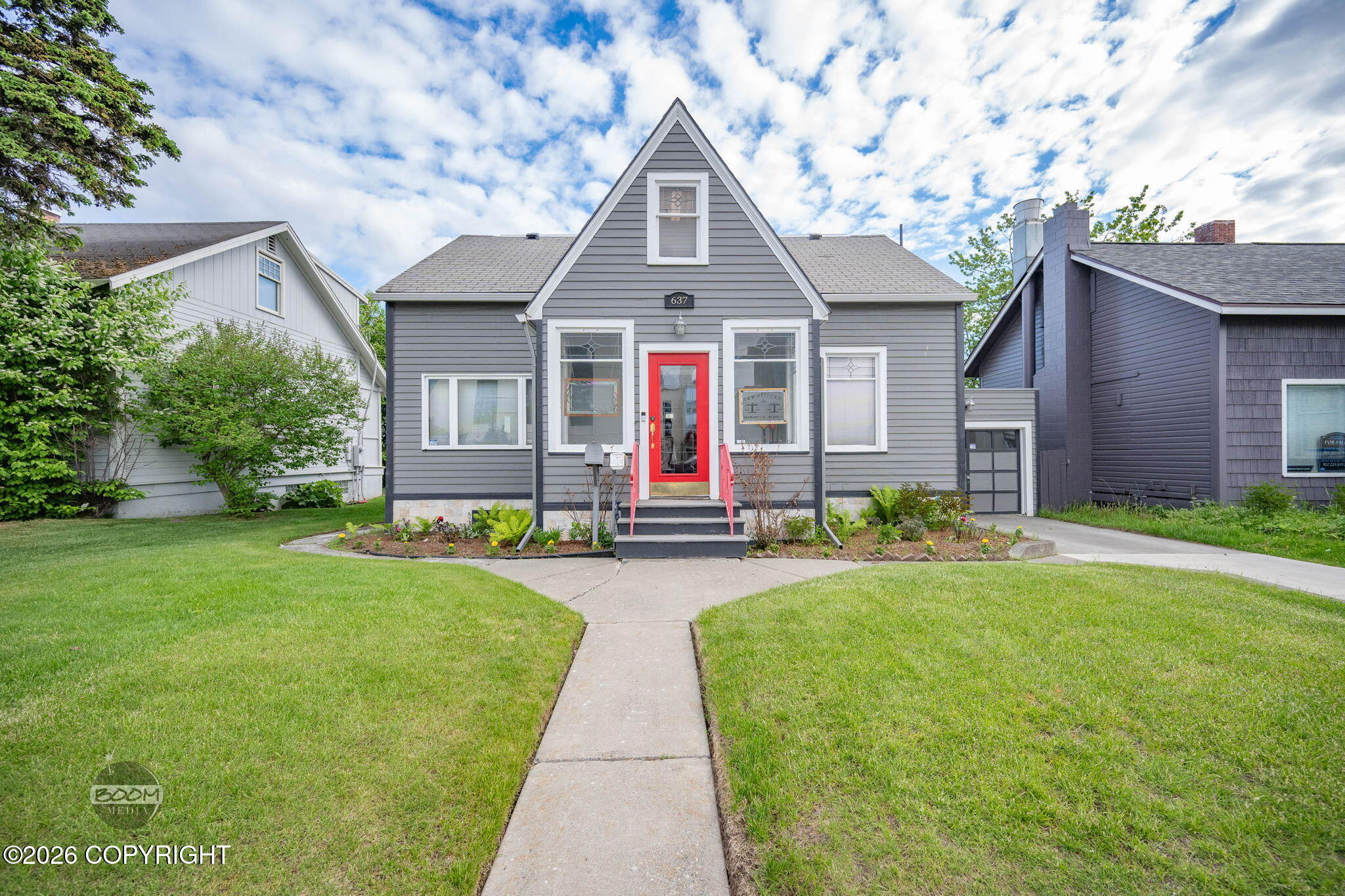 637 W 3rd Avenue