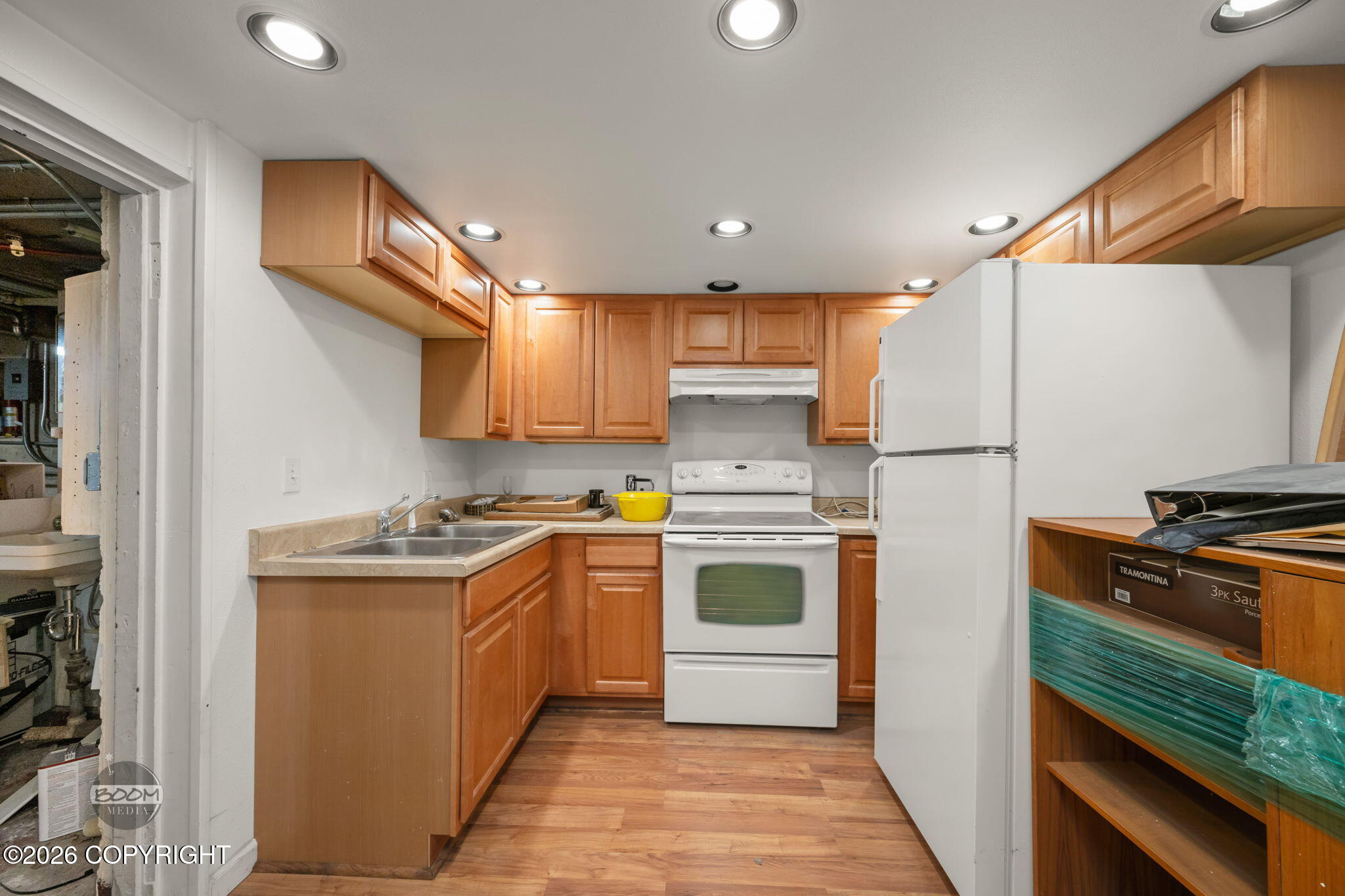 637 W 3rd Avenue