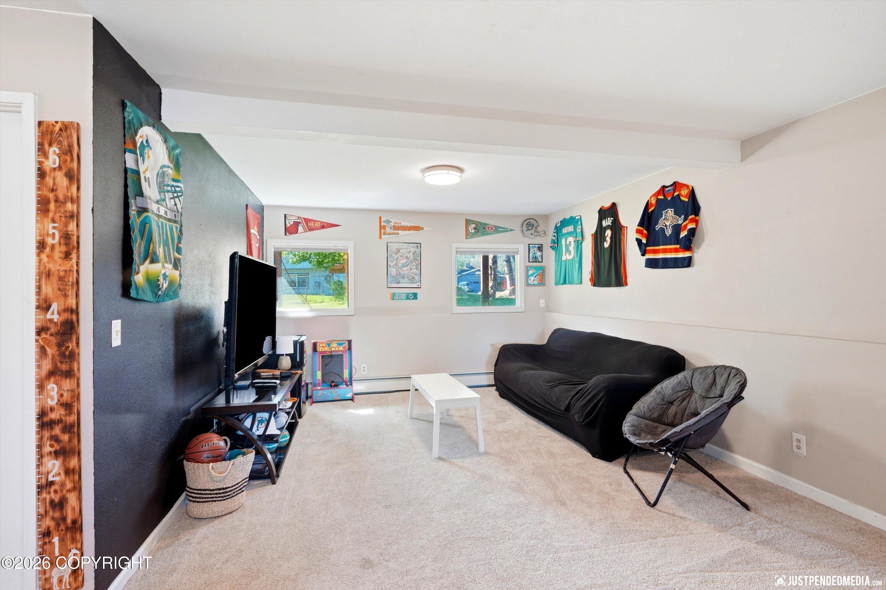 10027 Marmot Circle