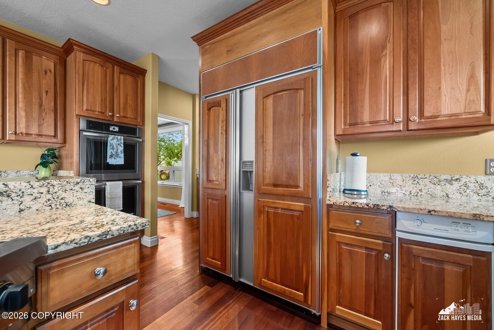3430 Southbluff Circle