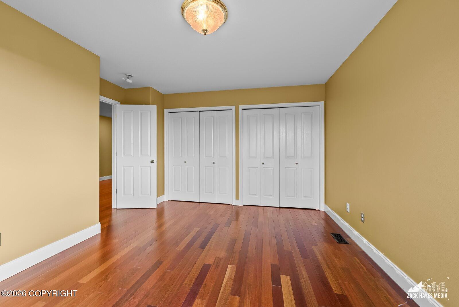 3430 Southbluff Circle