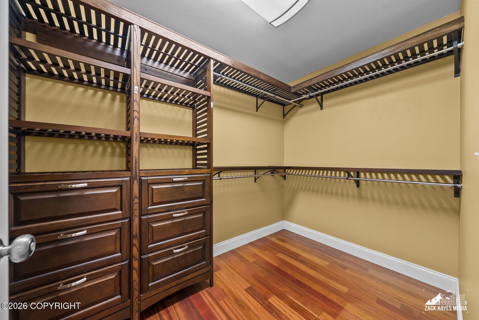 3430 Southbluff Circle