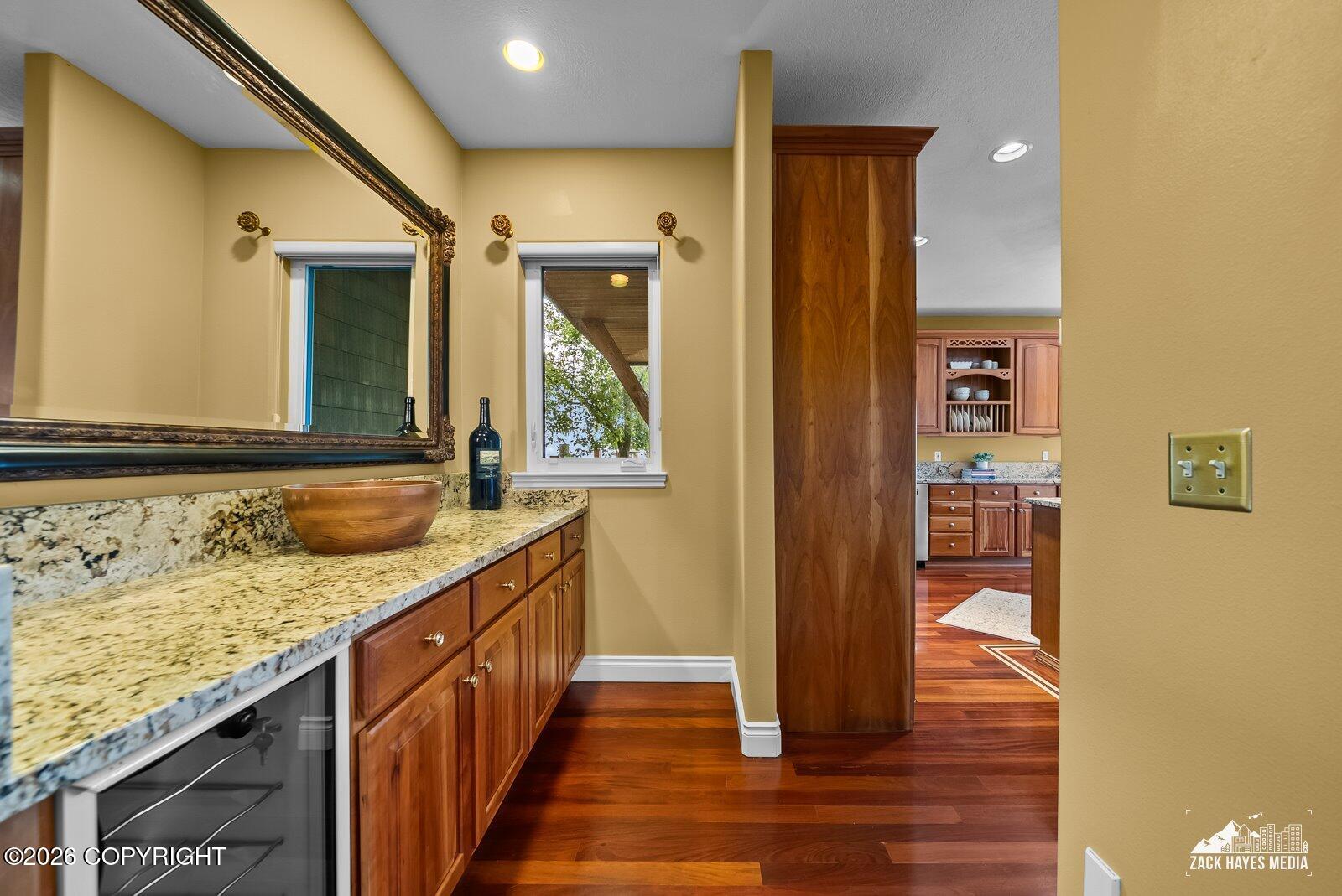 3430 Southbluff Circle