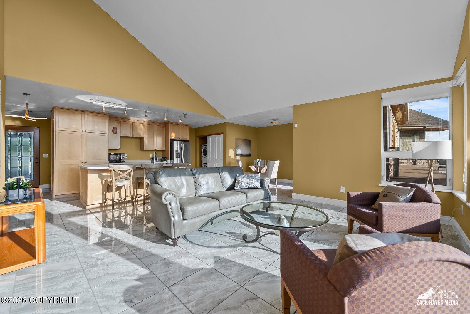 3430 Southbluff Circle