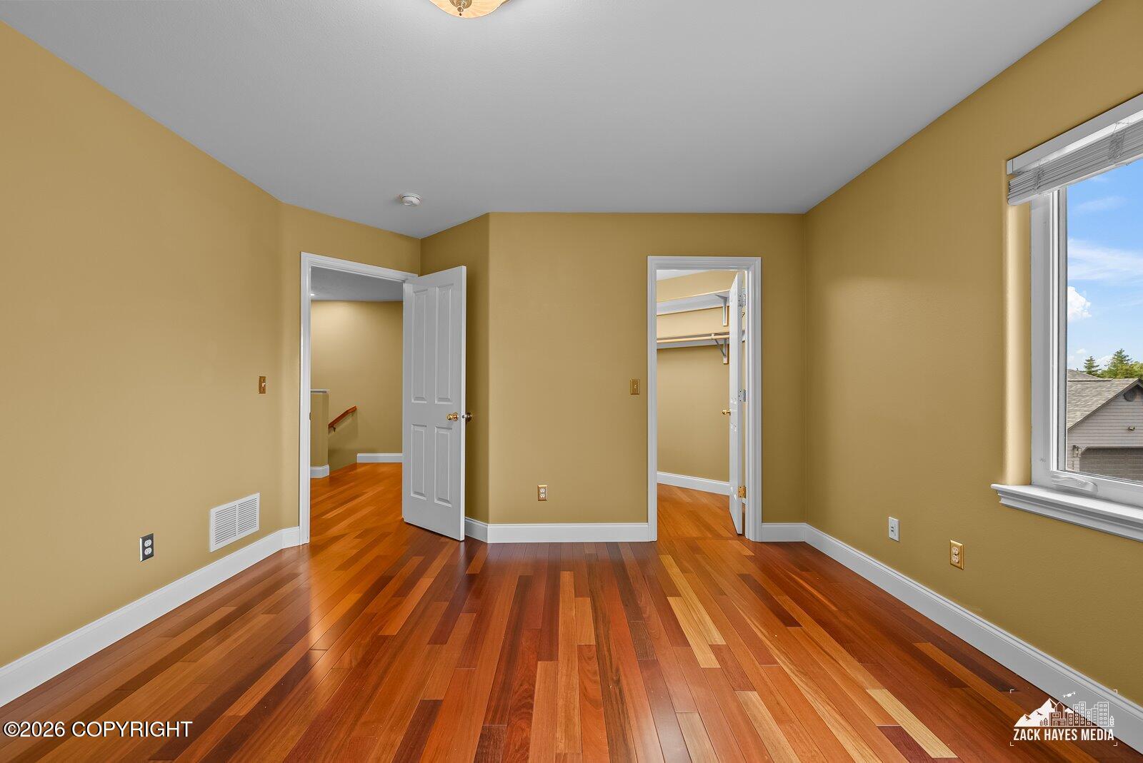 3430 Southbluff Circle