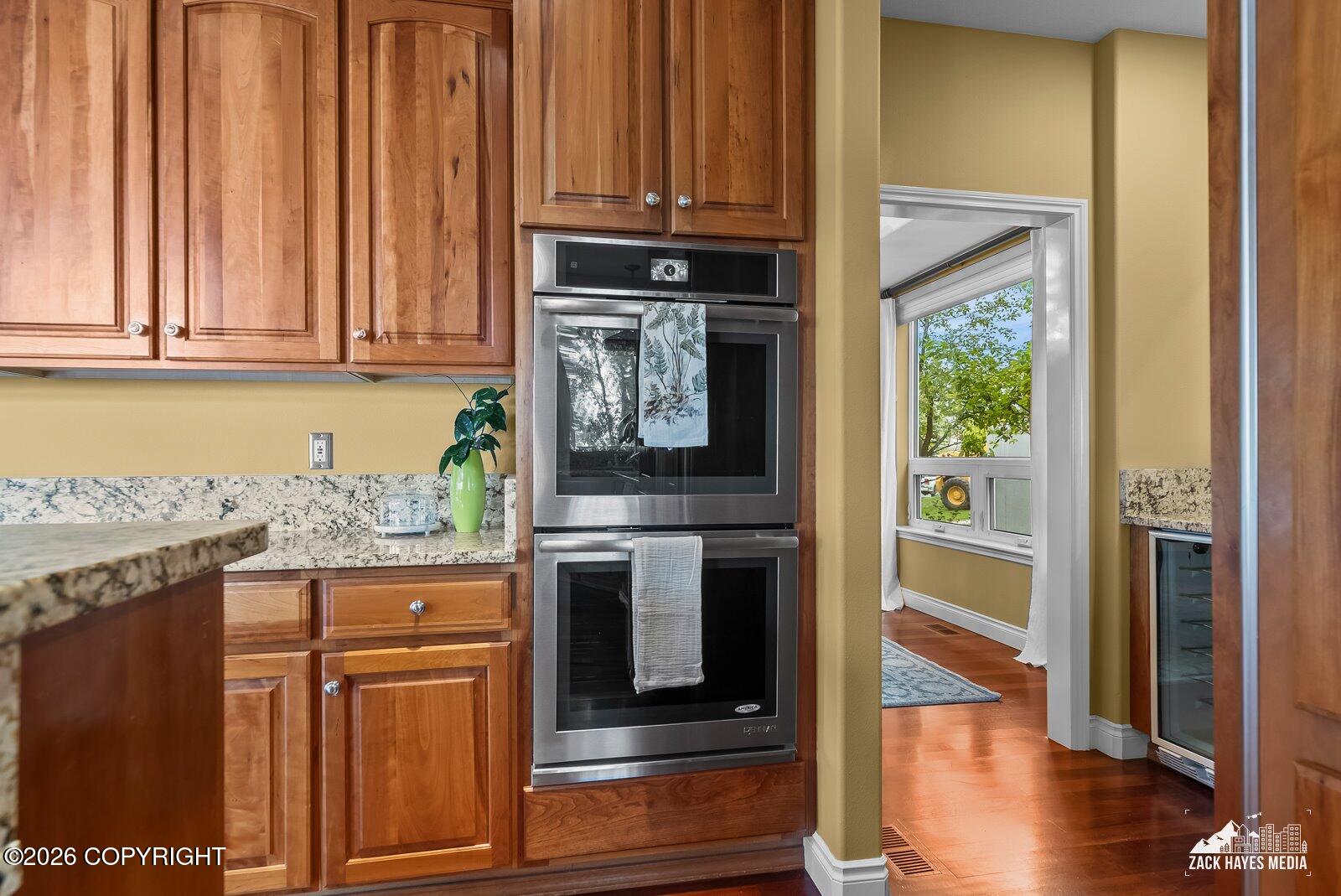 3430 Southbluff Circle