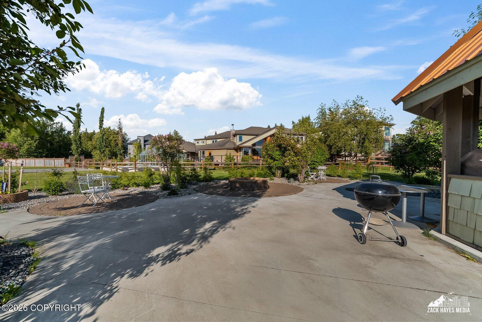 3430 Southbluff Circle