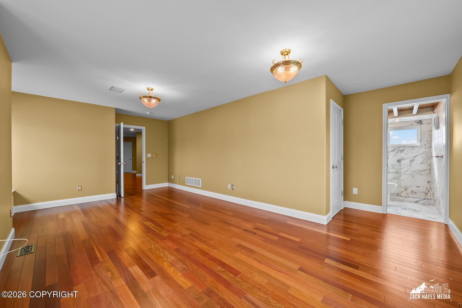 3430 Southbluff Circle