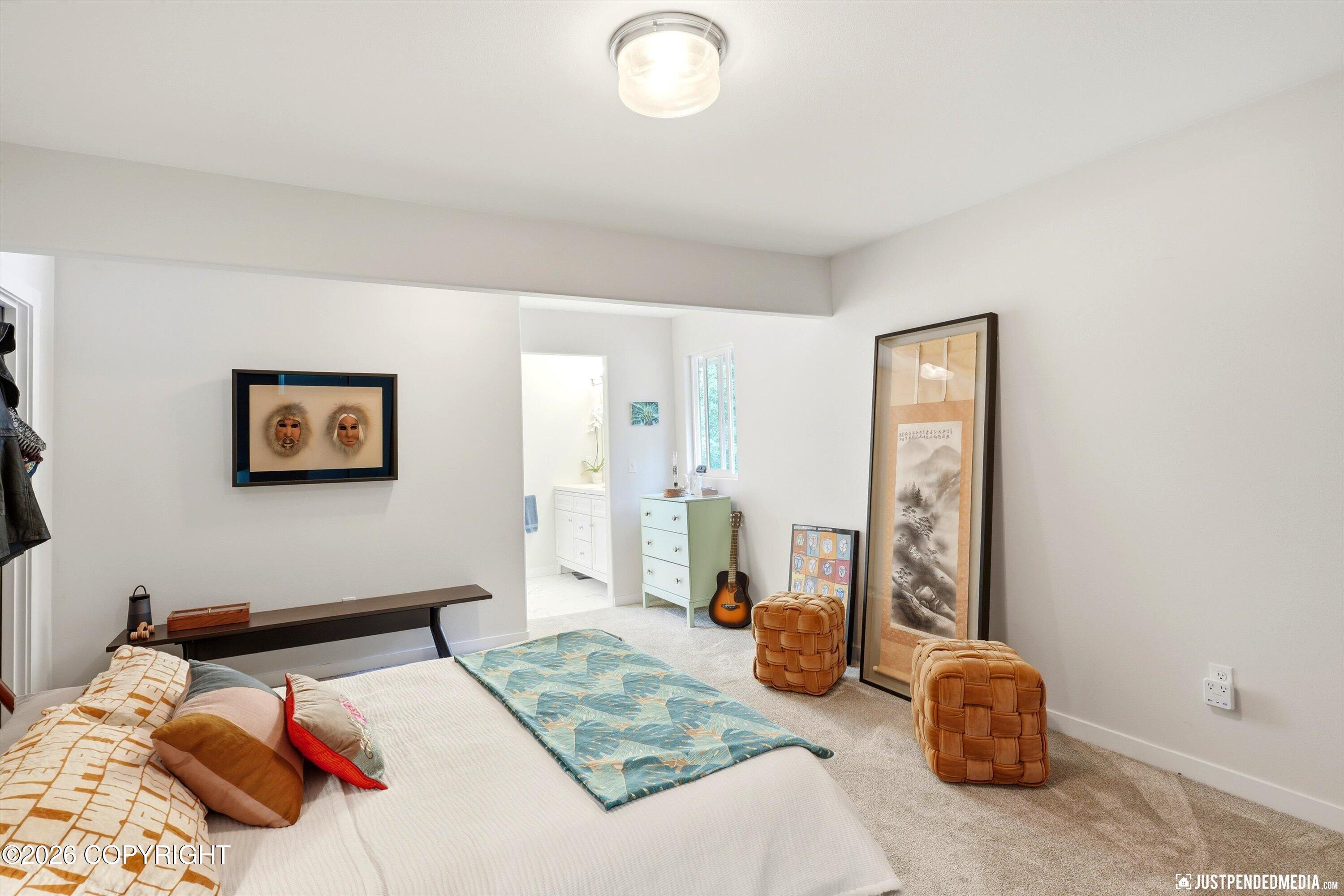 6421 Rockridge Drive