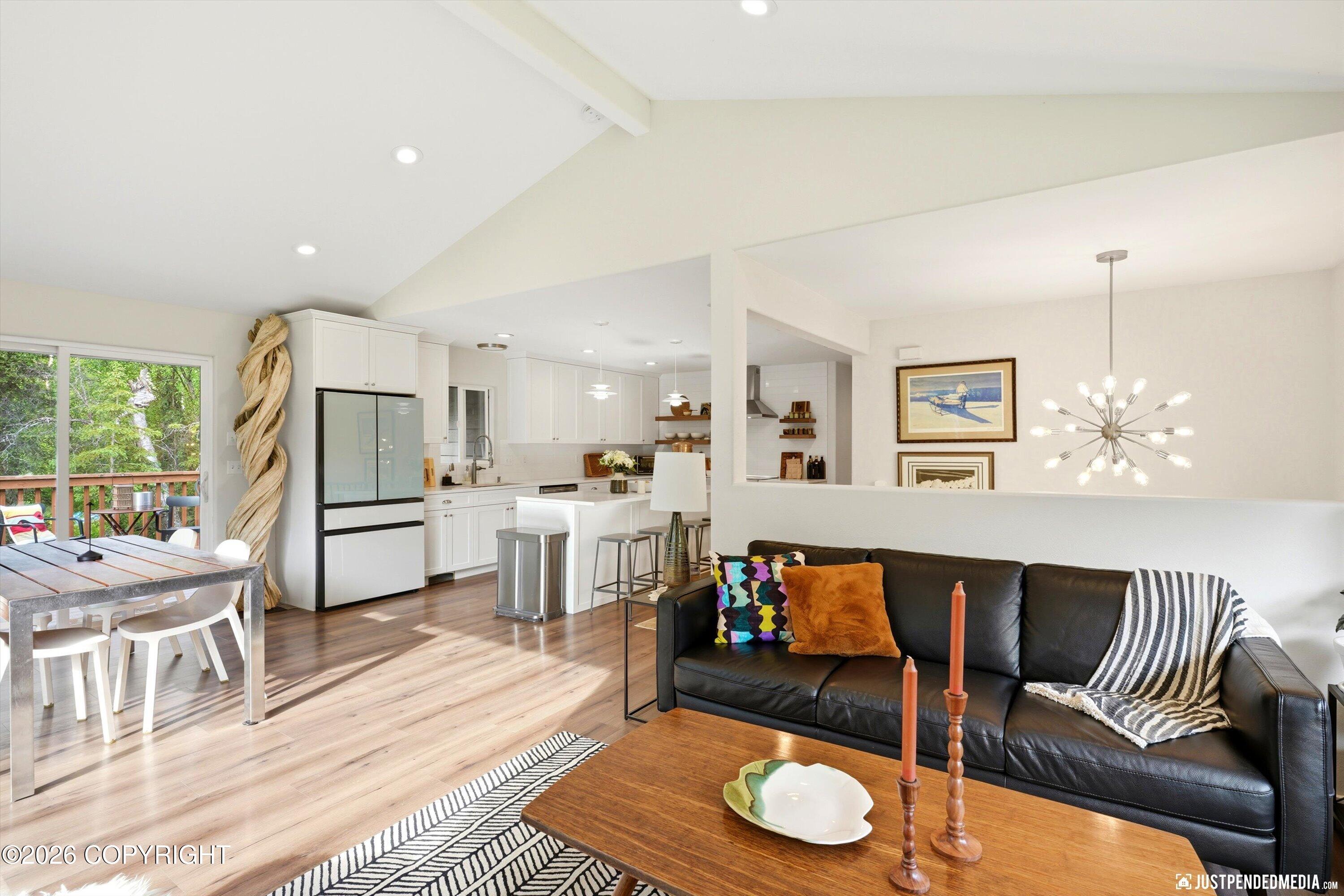 6421 Rockridge Drive