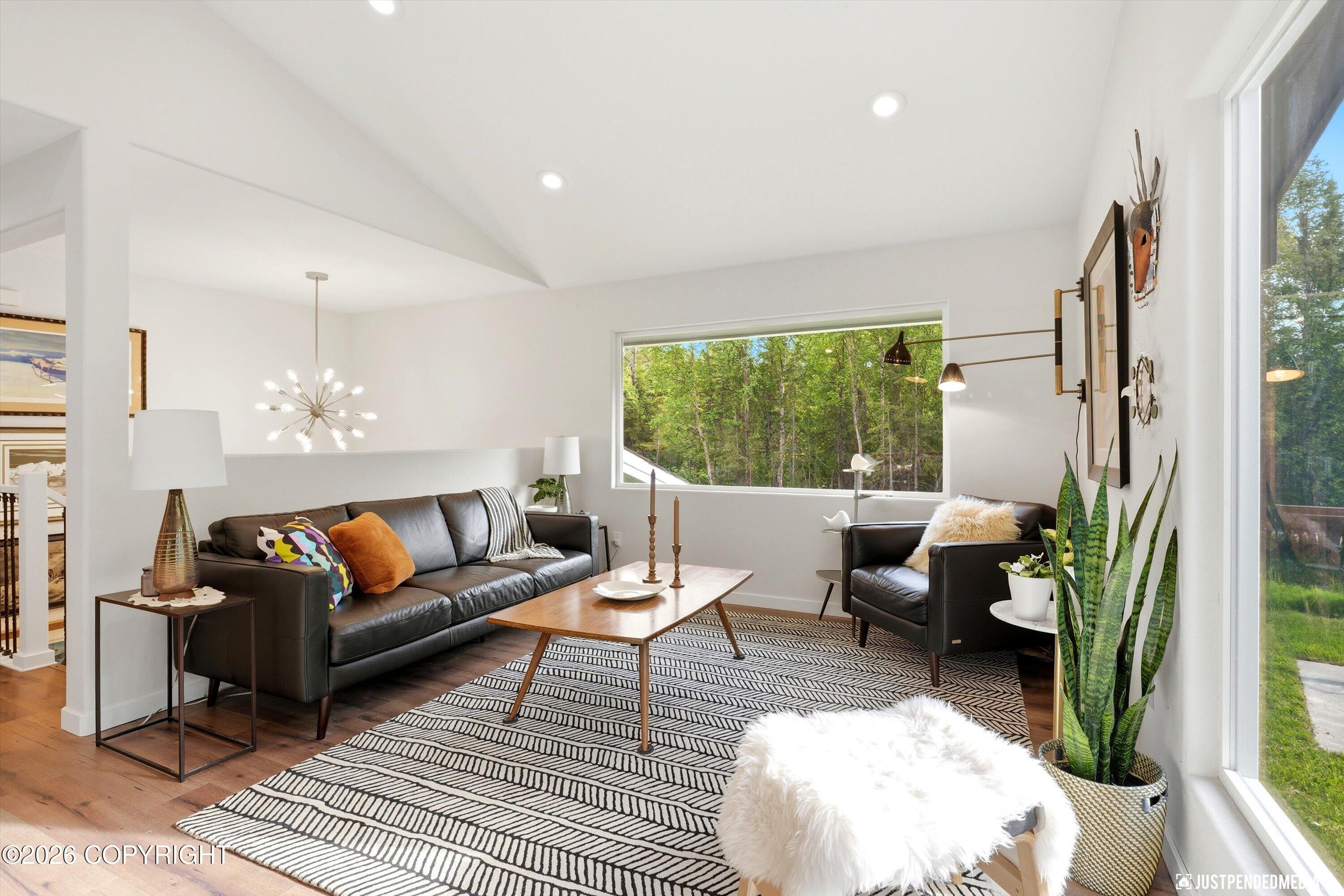 6421 Rockridge Drive