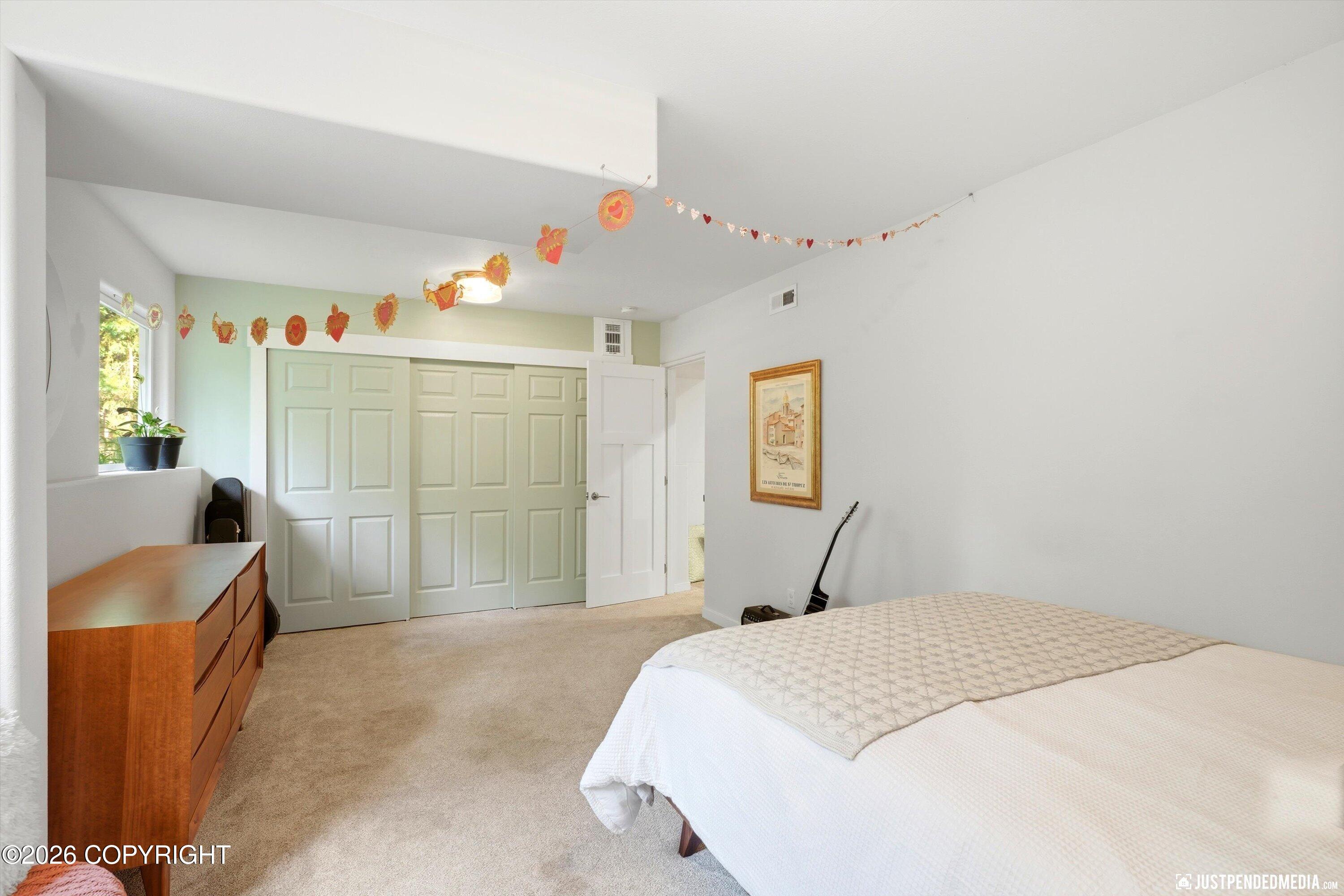 6421 Rockridge Drive