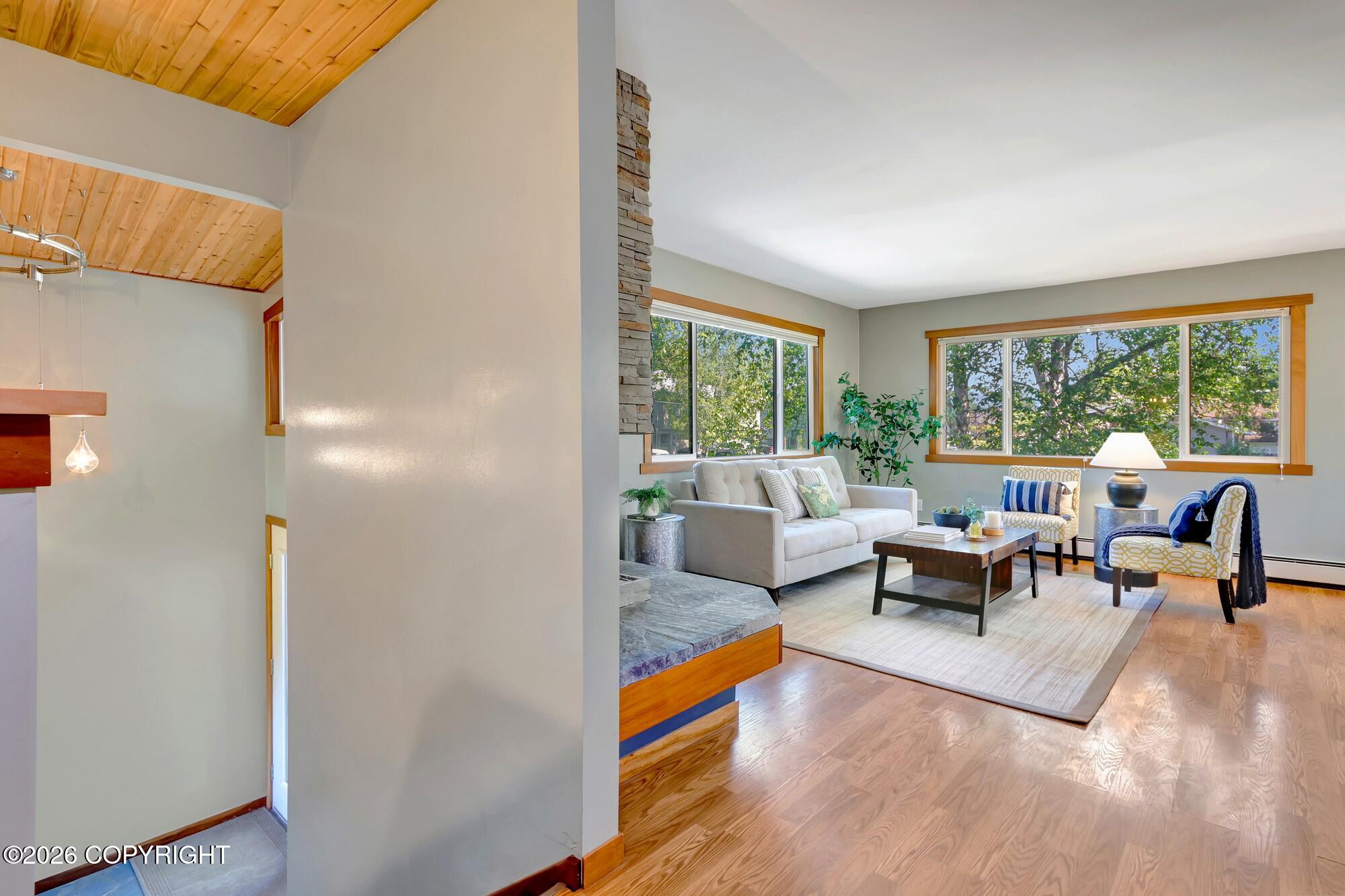 2900 Dartmouth Drive
