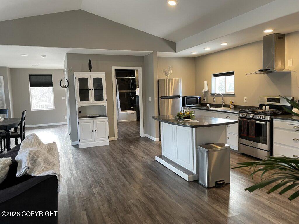 38780 Longmere Way