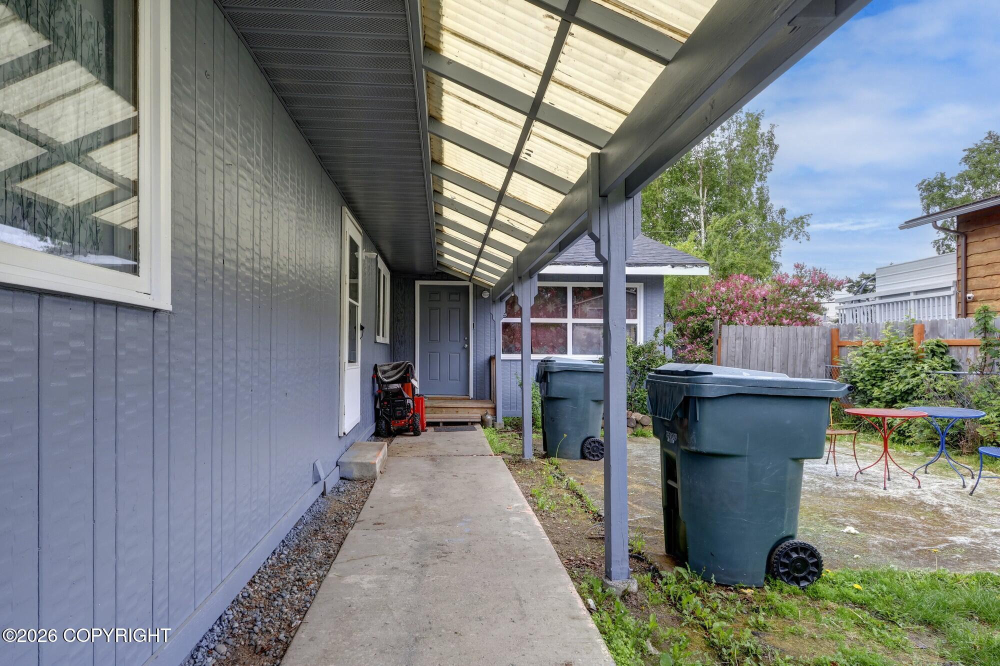 8500 Golden Street