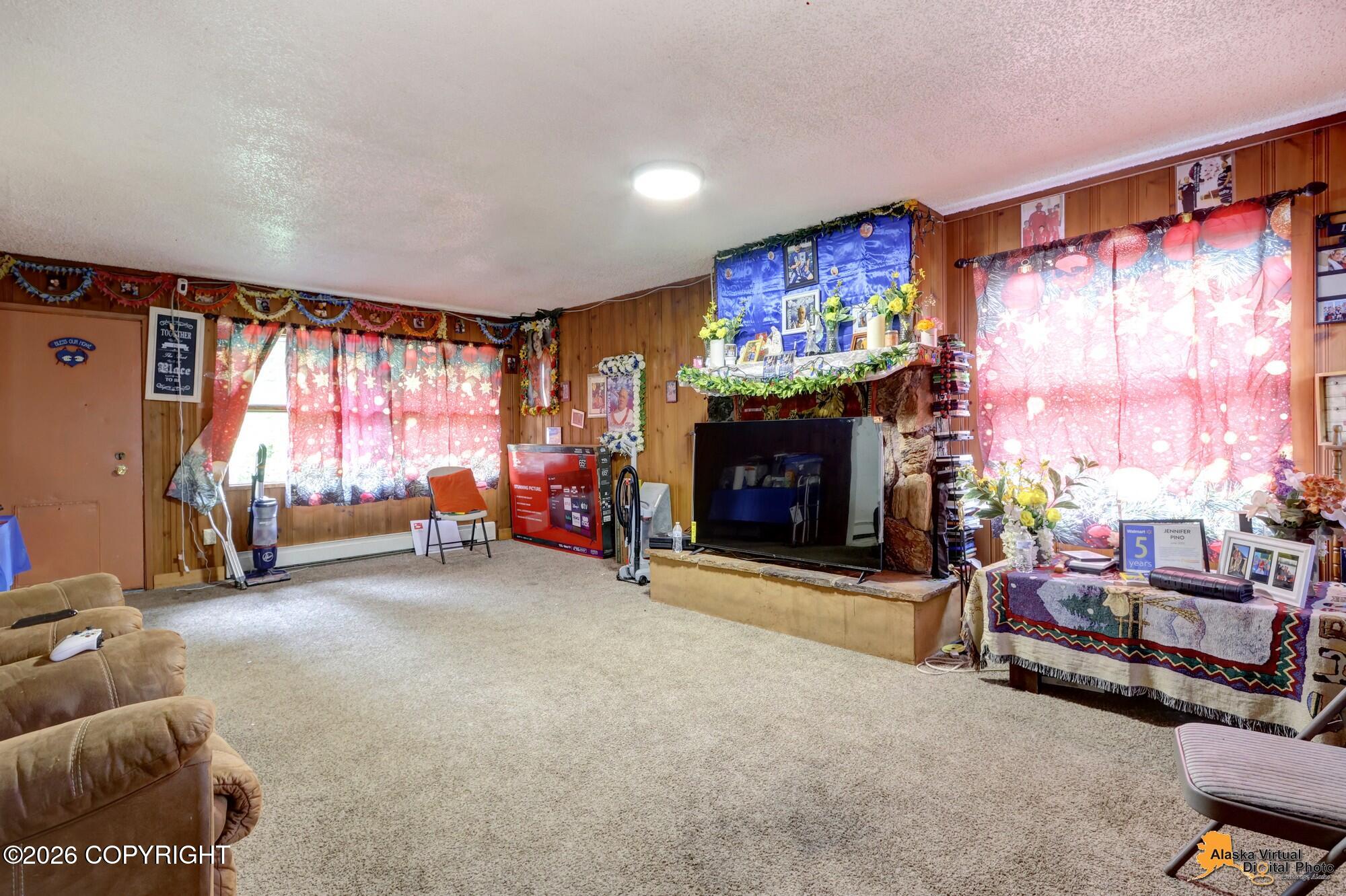8500 Golden Street