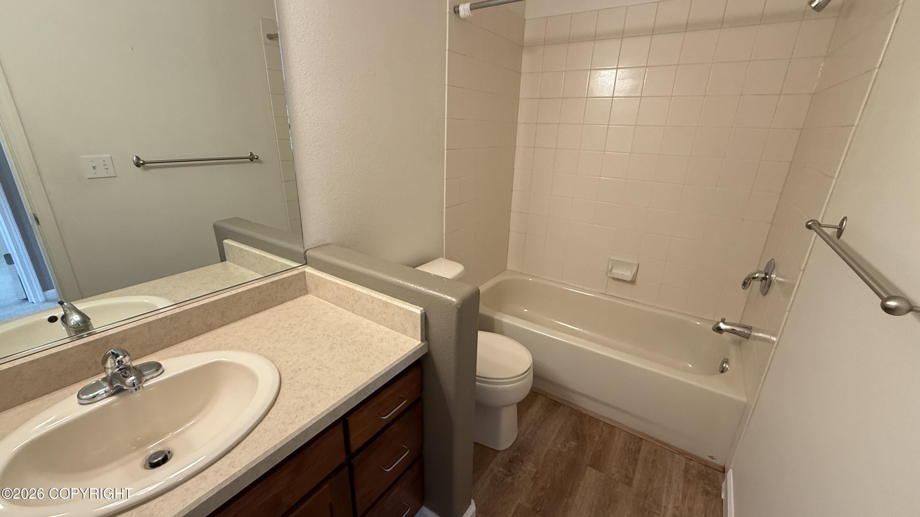 3725 W 40th Avenue # B Unit: #B
