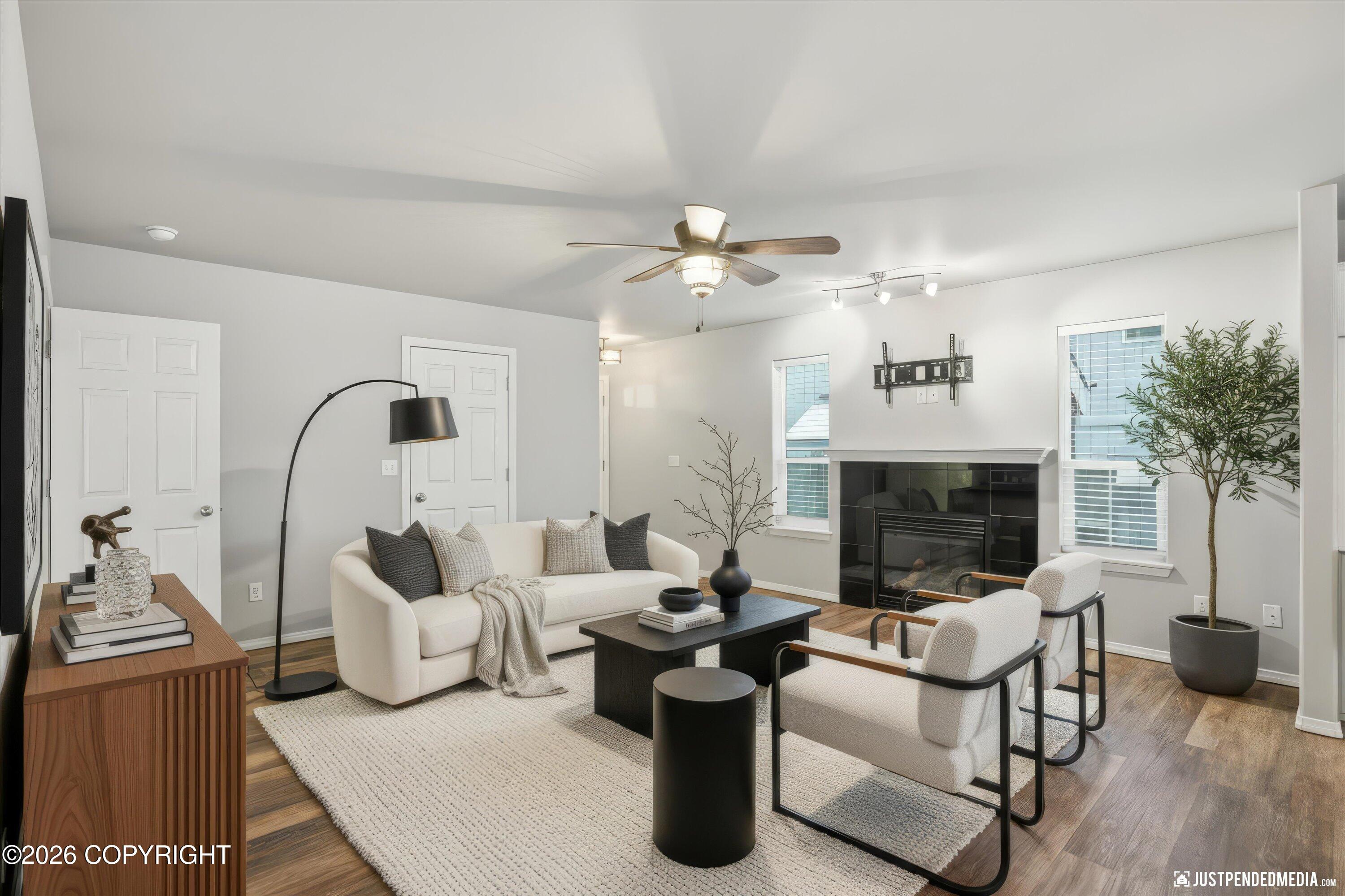 20573 Mountain Vista Drive