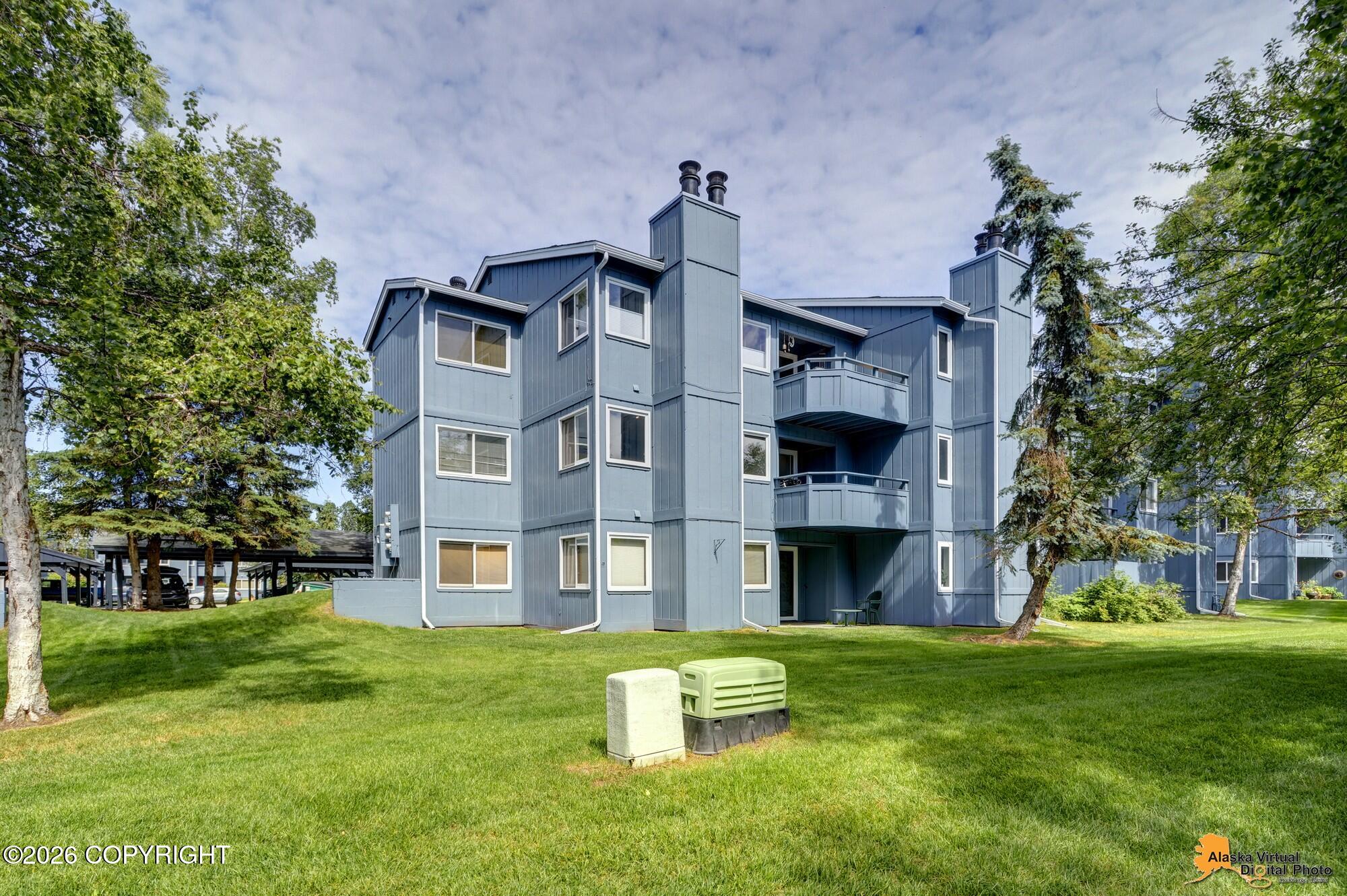 1630 Eastridge Drive # 204 Unit: #3-204