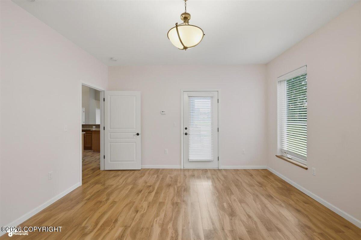 210 W Goldenwood Street