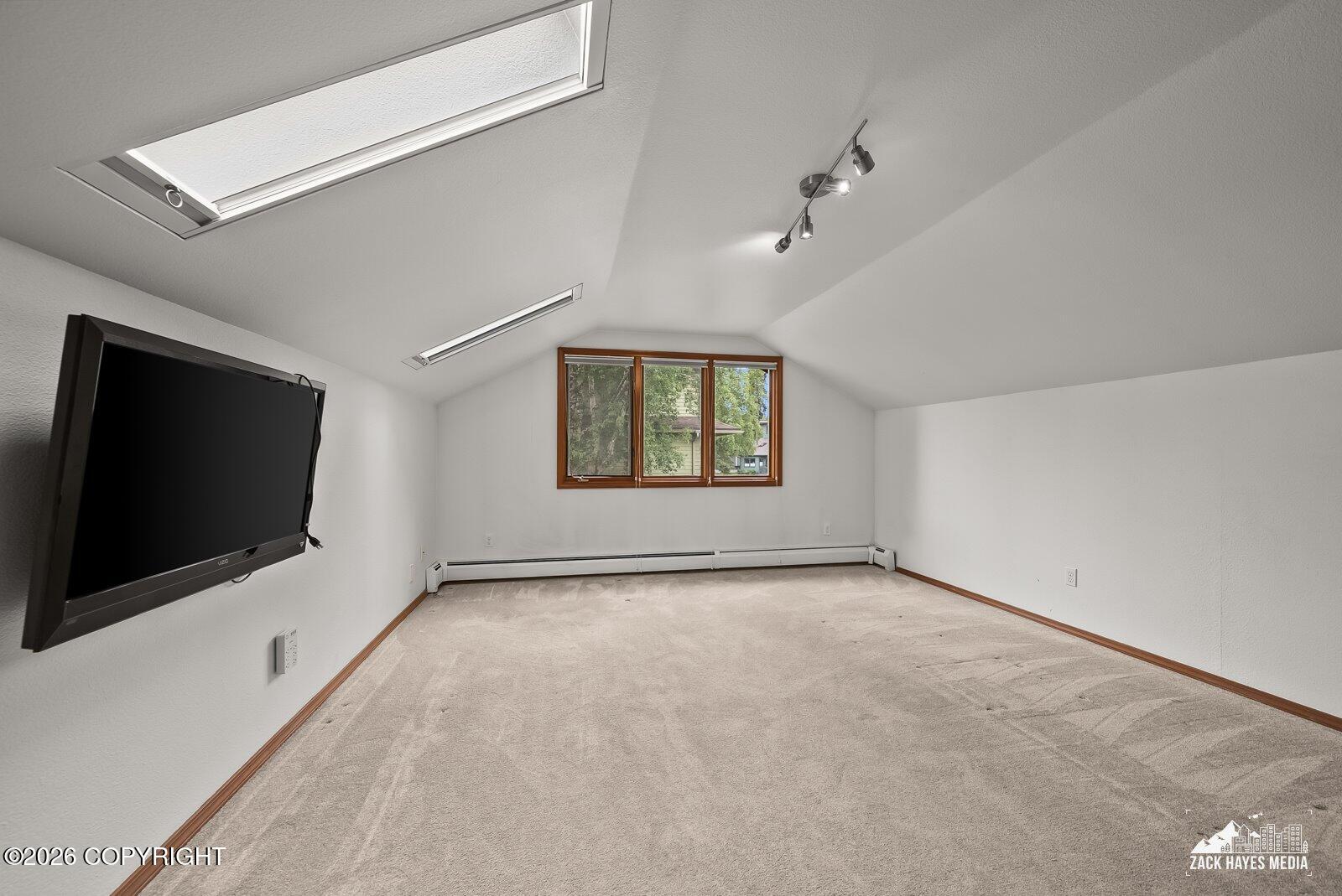 4830 Retriever Circle