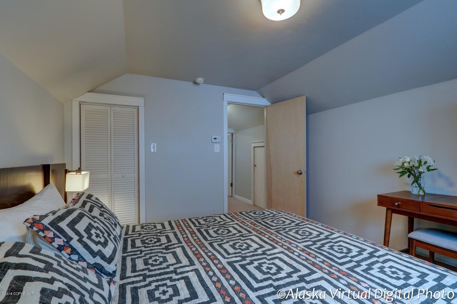 2604 Forest Park Drive
