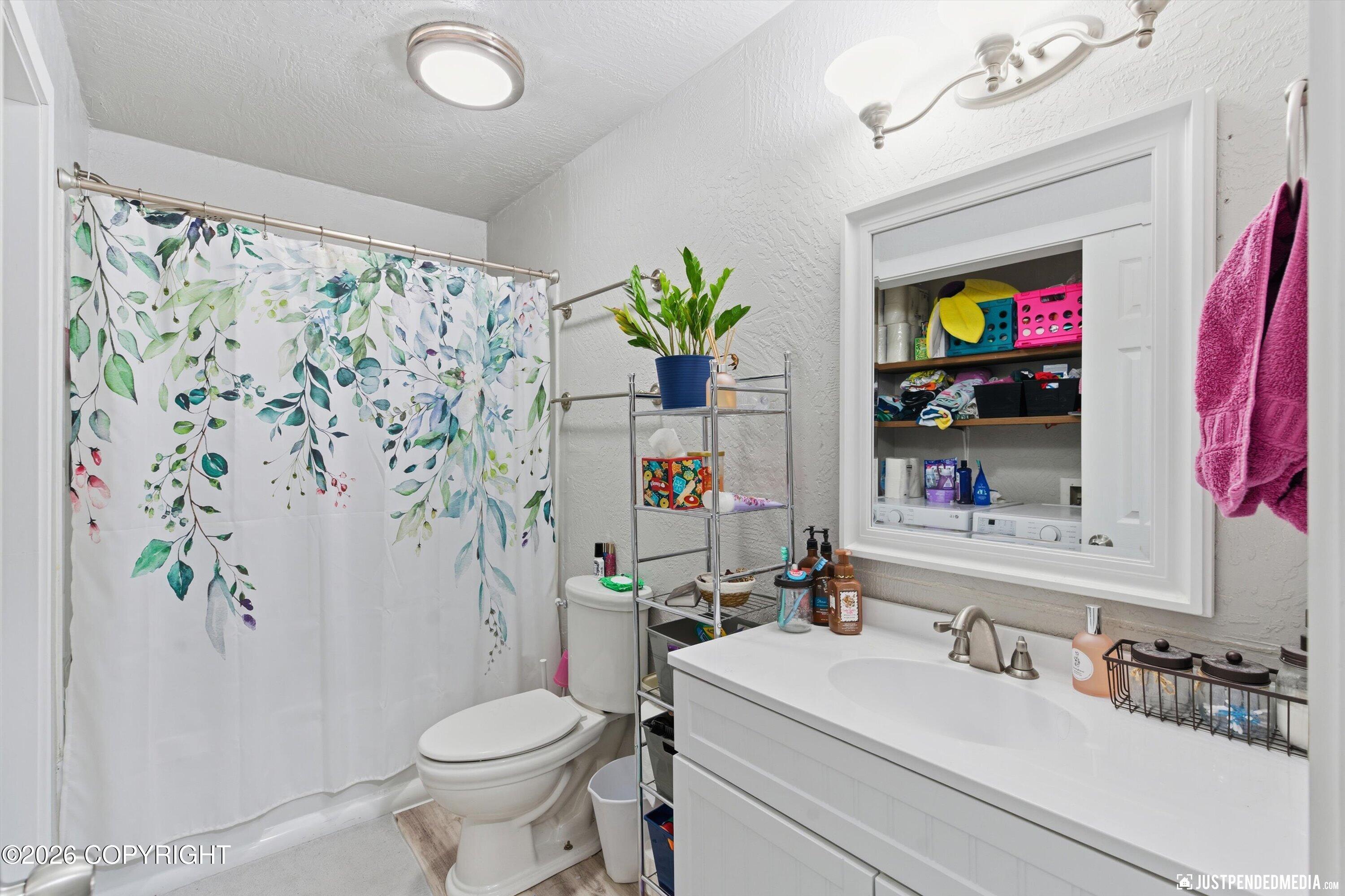 8261 Stratton Circle