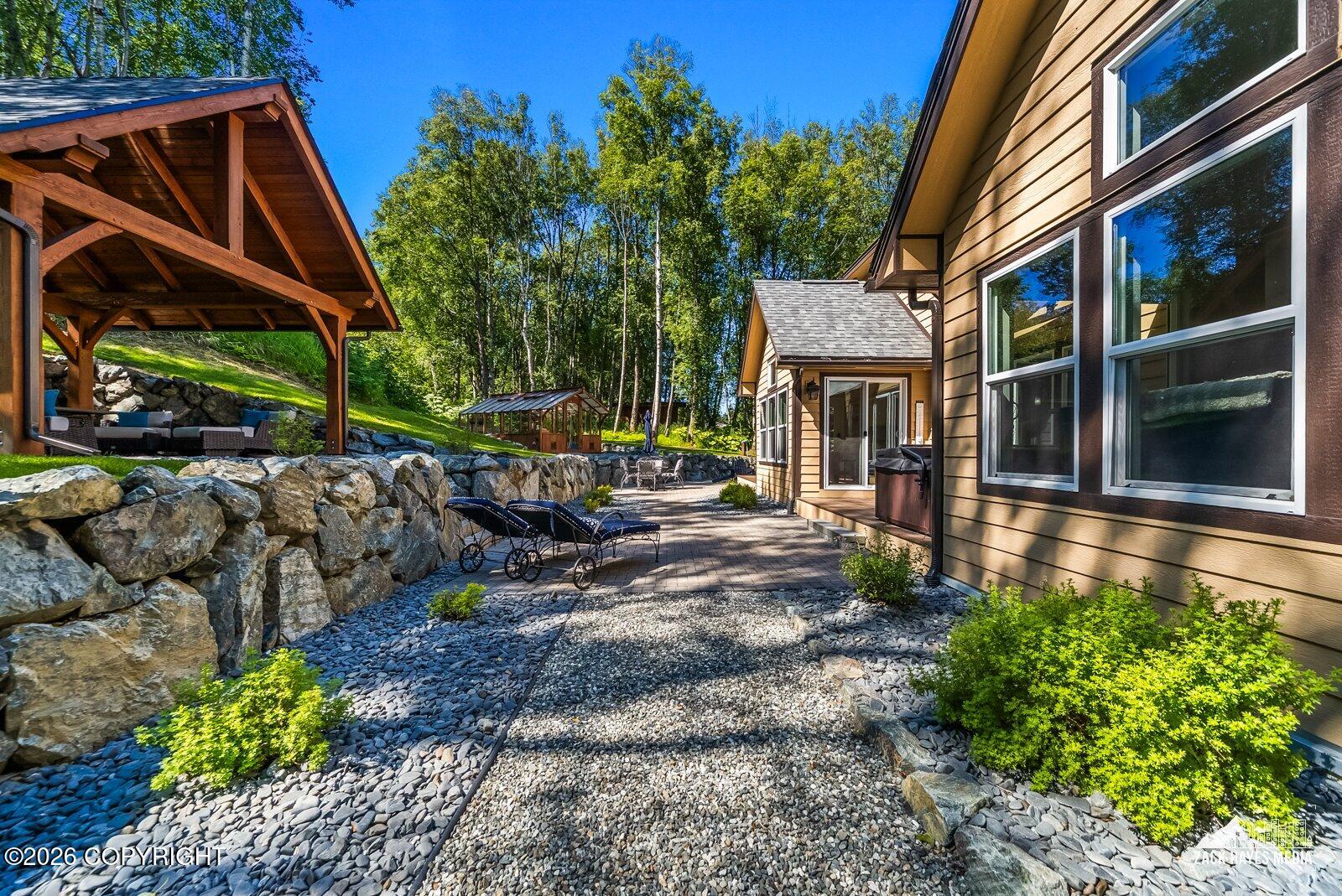 6520 Kincaid Road