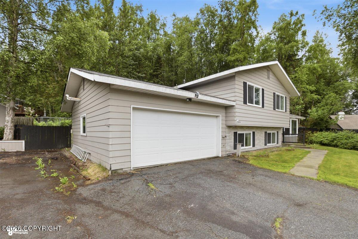 5904 Prosperity Drive
