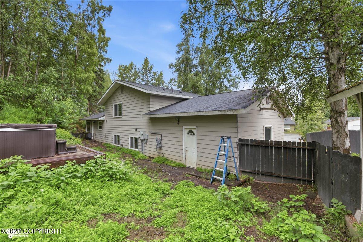 5904 Prosperity Drive