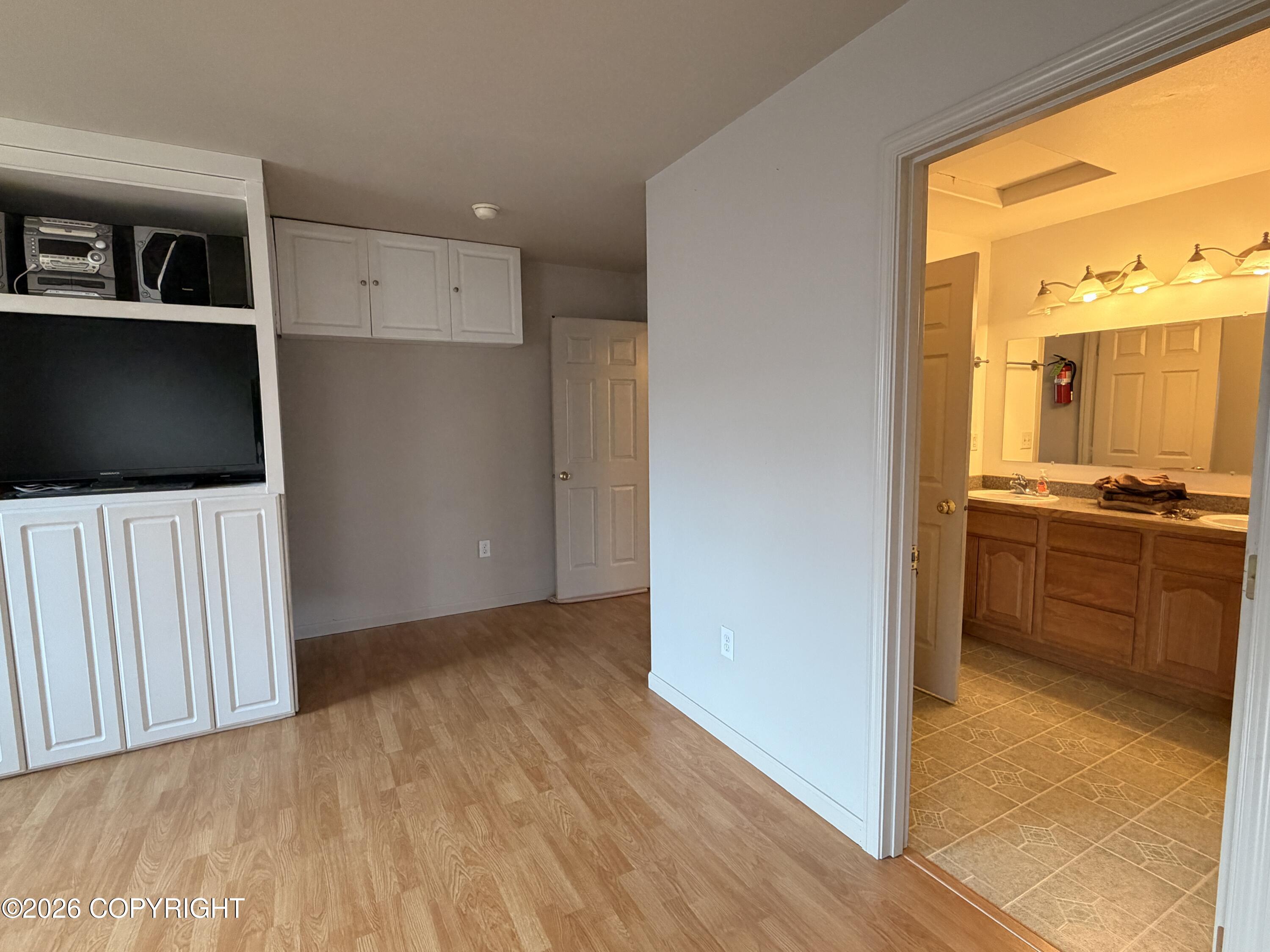 285 Flower Street