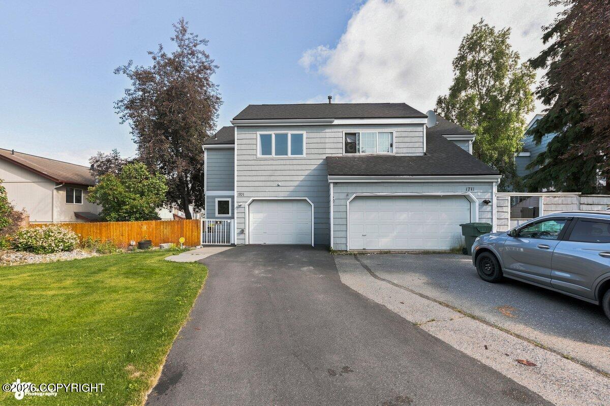 1701 Commodore Drive