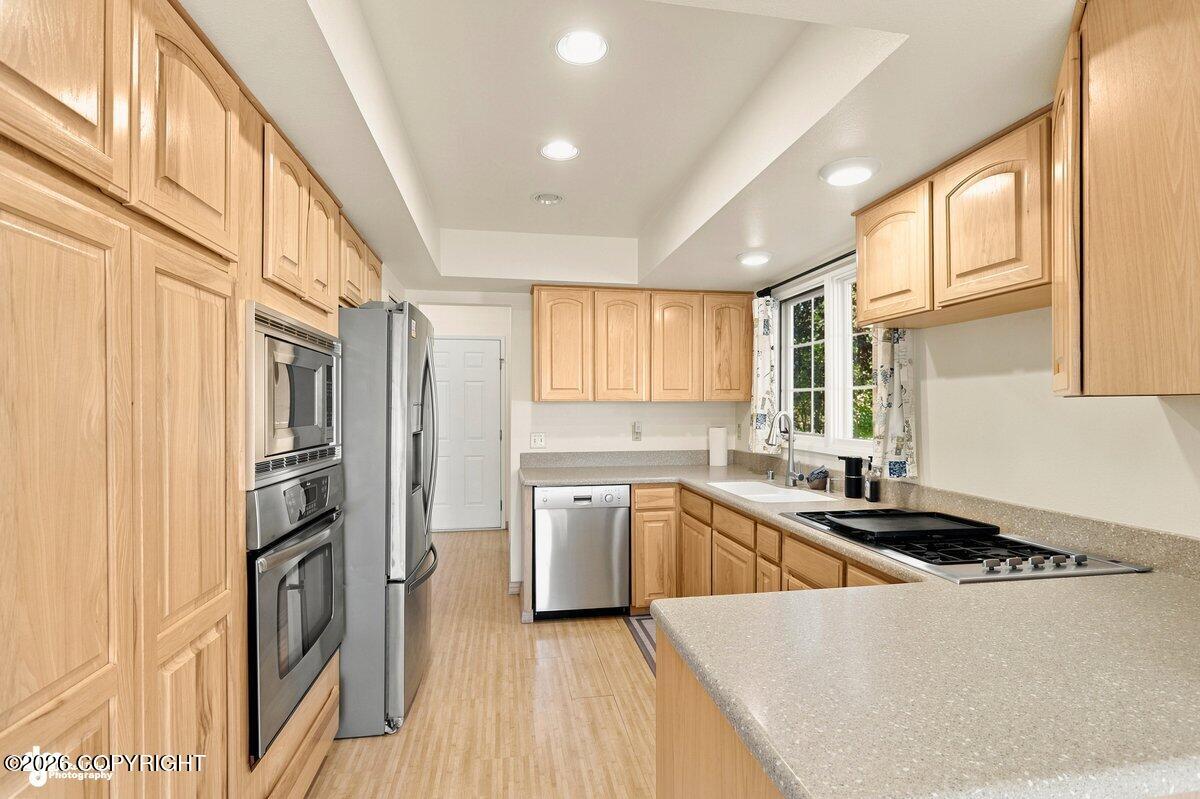 1701 Commodore Drive
