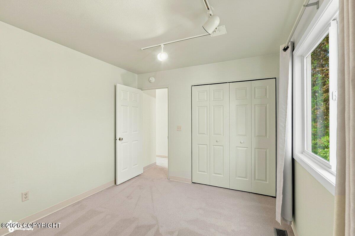 1701 Commodore Drive