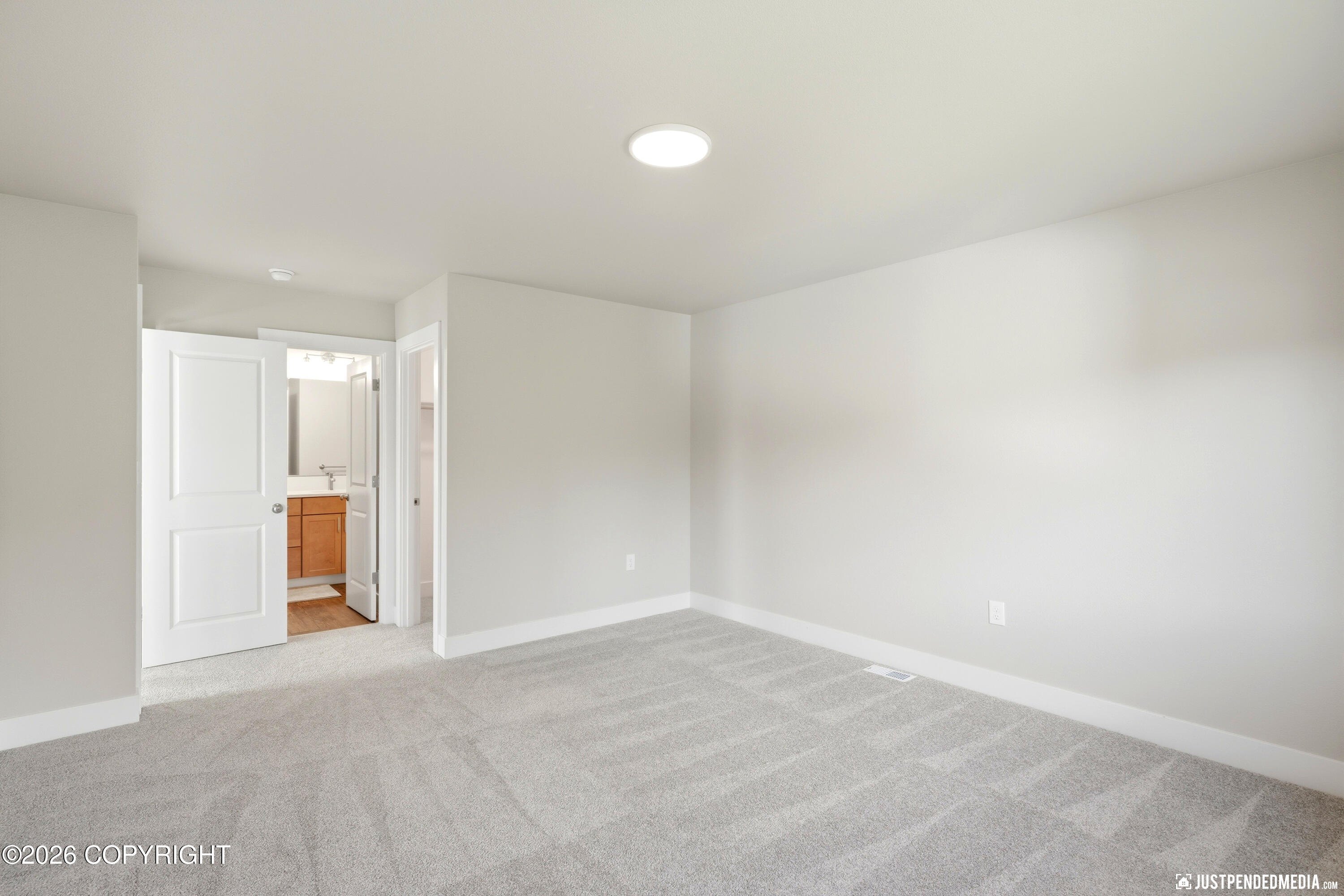 2529 Wesleyan Drive