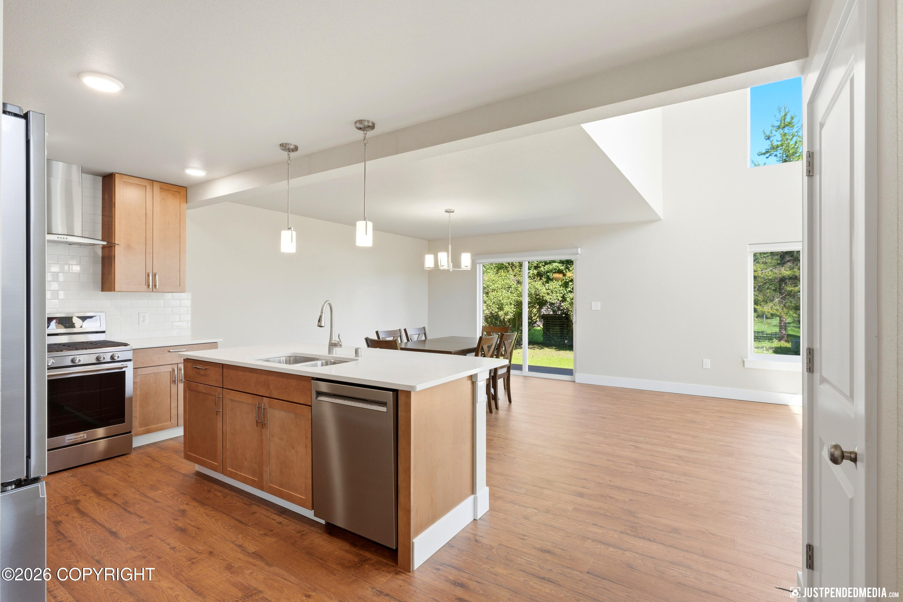 2529 Wesleyan Drive
