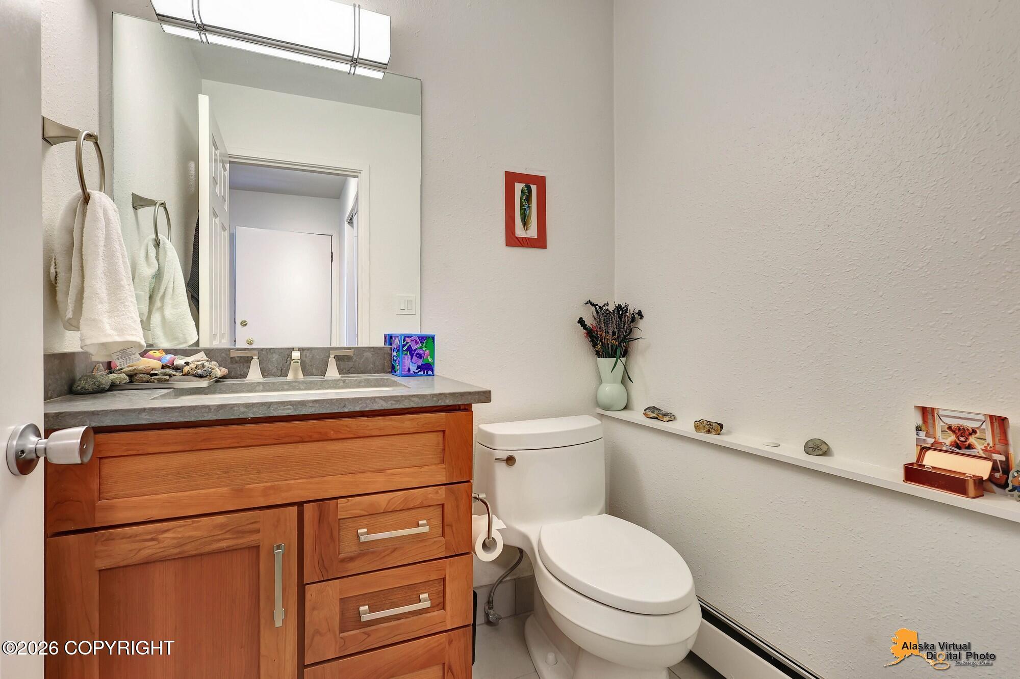 824 O Place