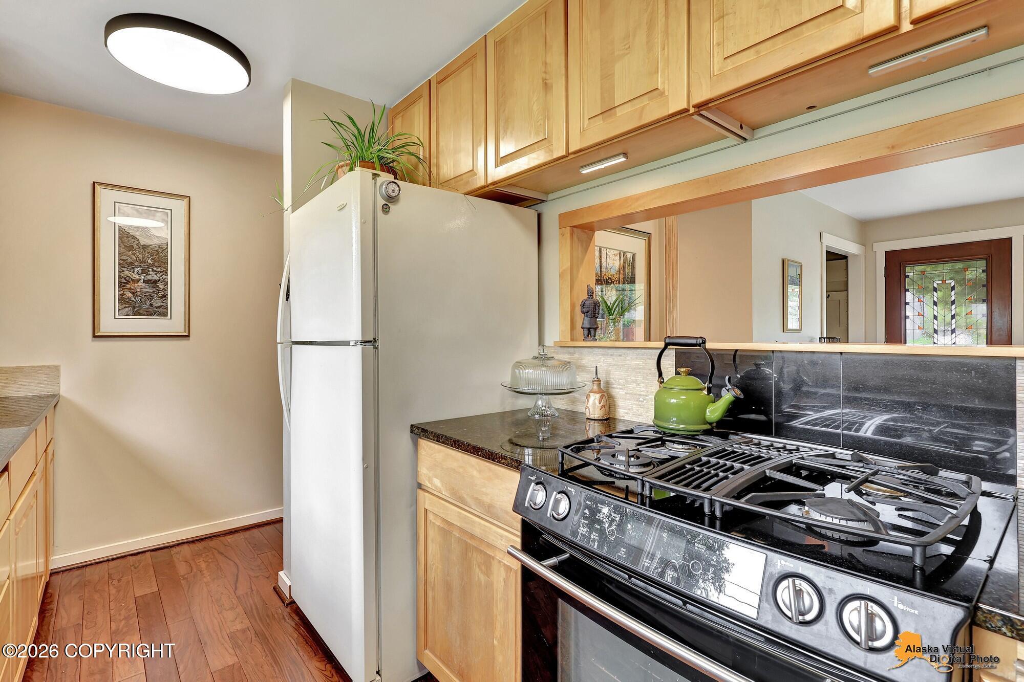 2515 Turnagain Parkway