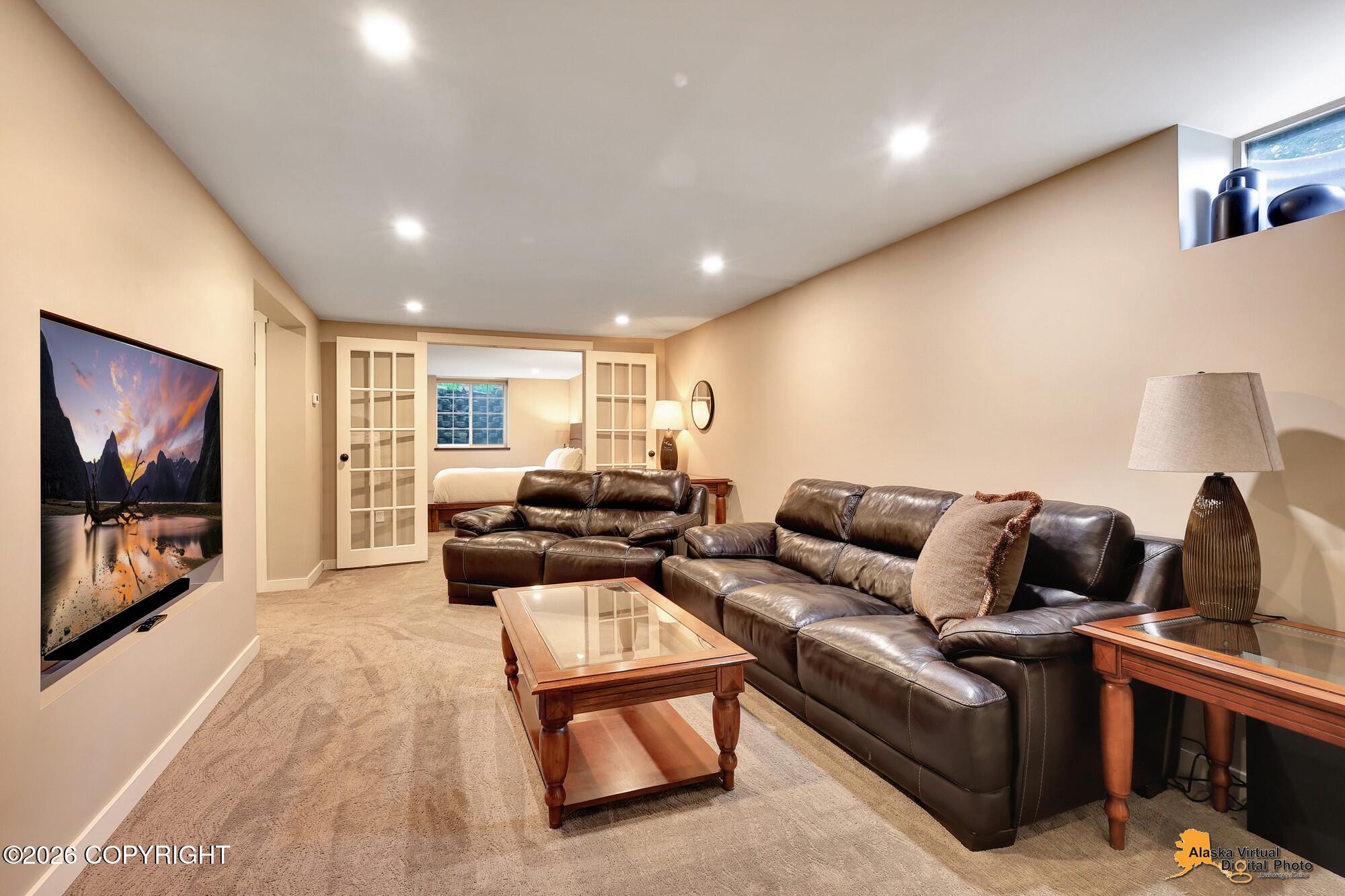 2515 Turnagain Parkway