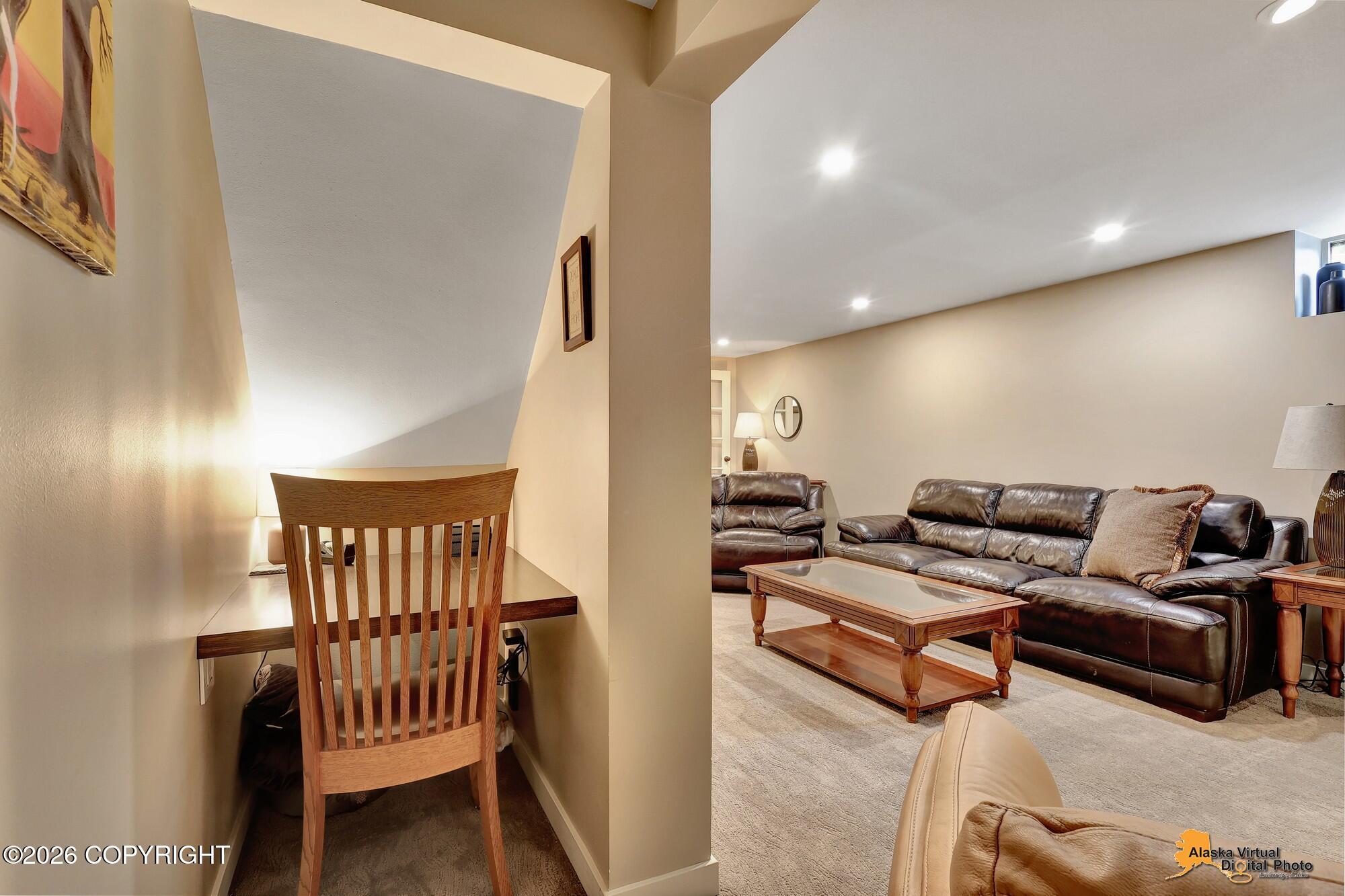 2515 Turnagain Parkway