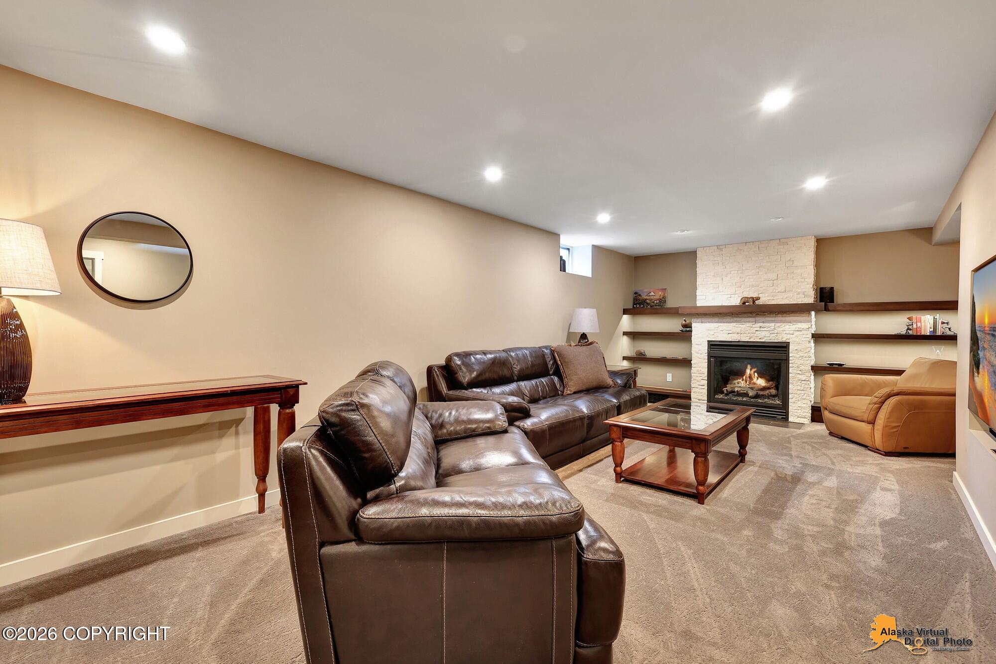 2515 Turnagain Parkway